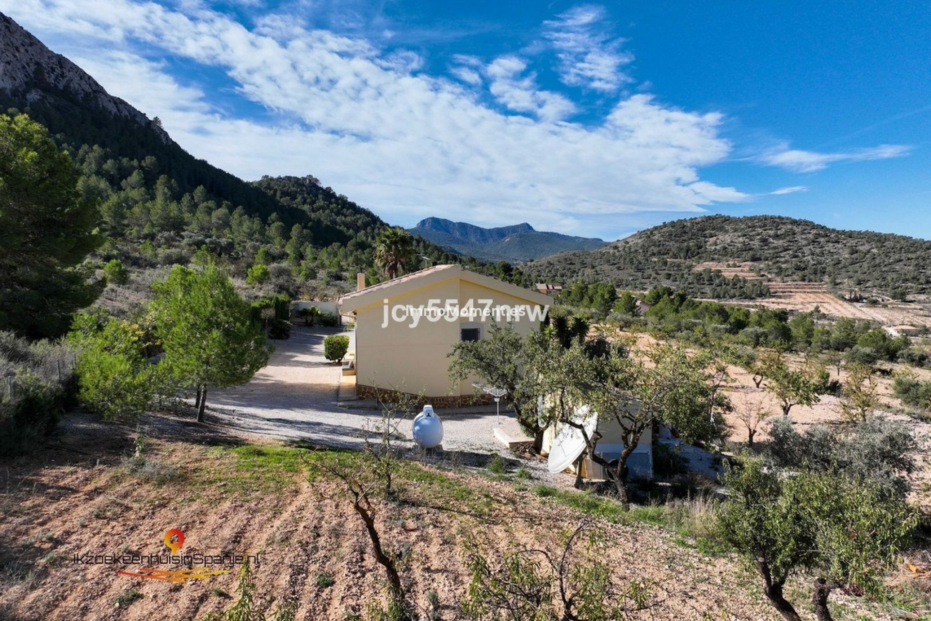 Resale - Villa - Abanilla - Abanilla Centro