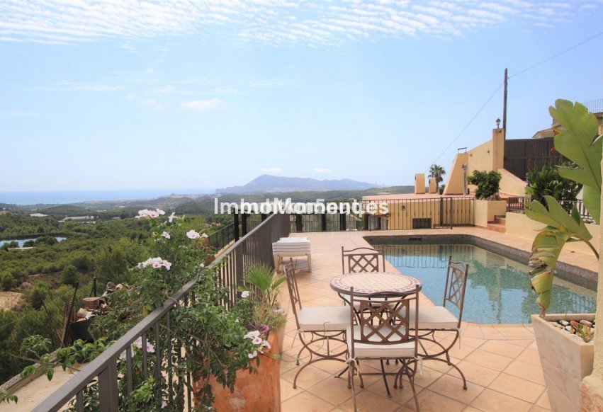 Resale - Villa - Altea - Altea Centro