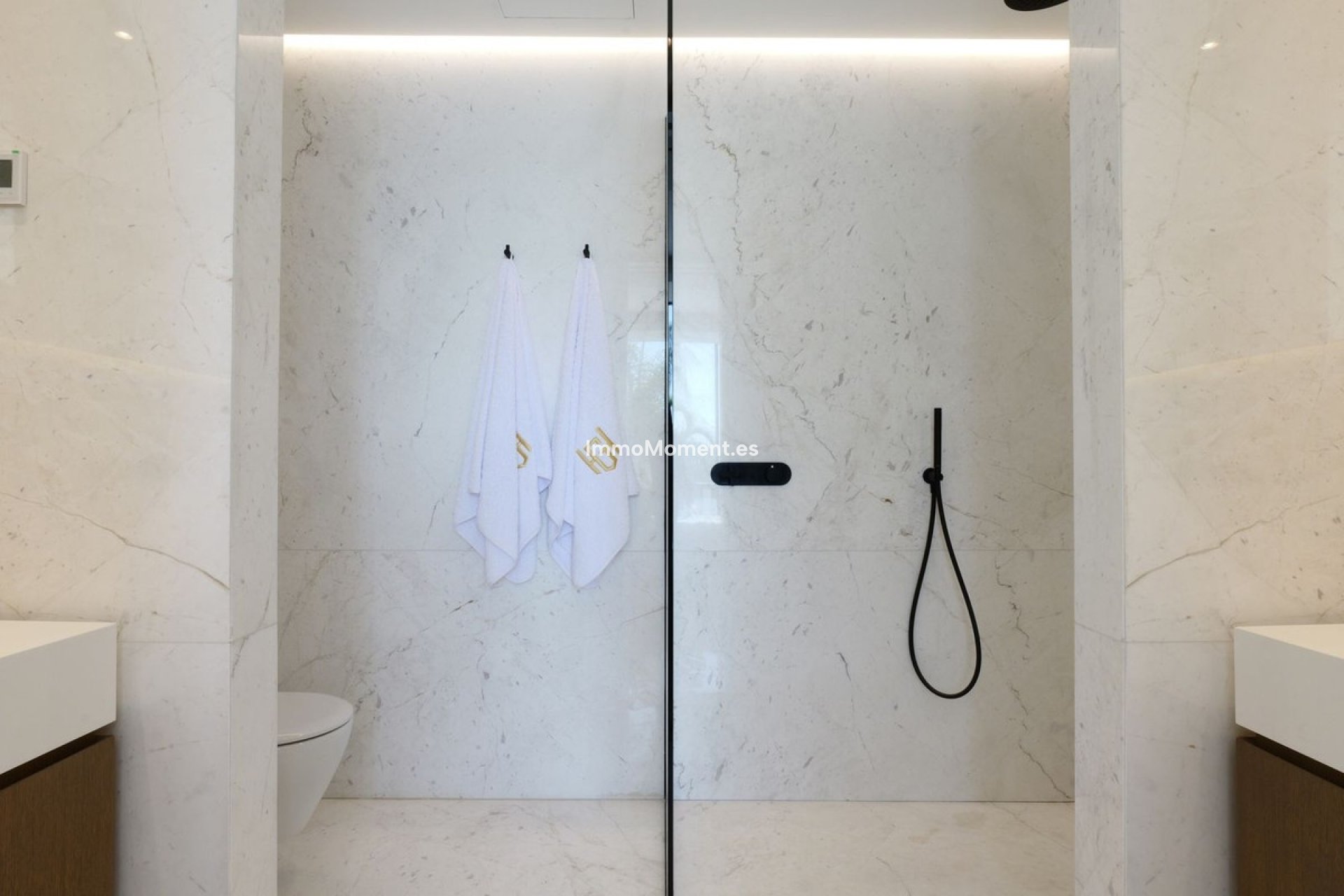 Resale - Villa - Benahavís - Benahavís Centro