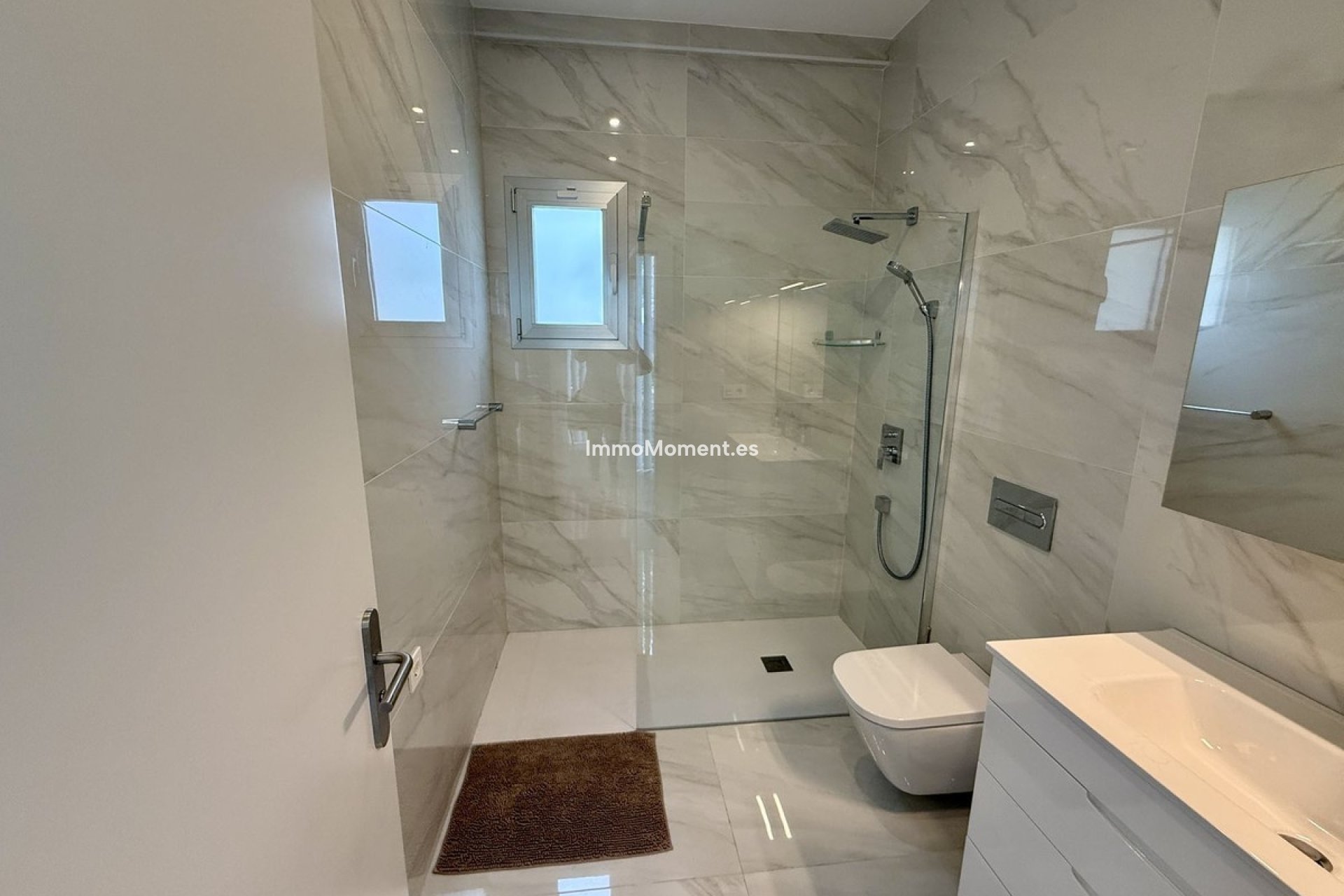 Resale - Villa - Benahavís - Benahavís Centro