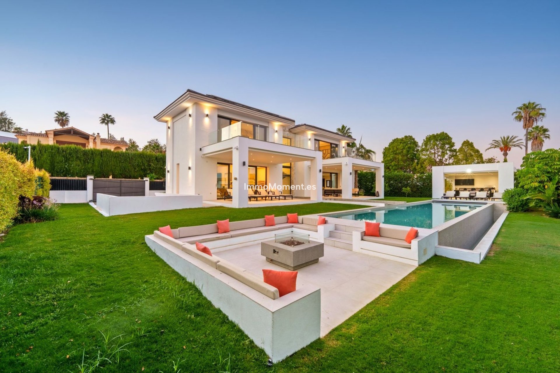 Resale - Villa - Benahavís - Benahavís Centro