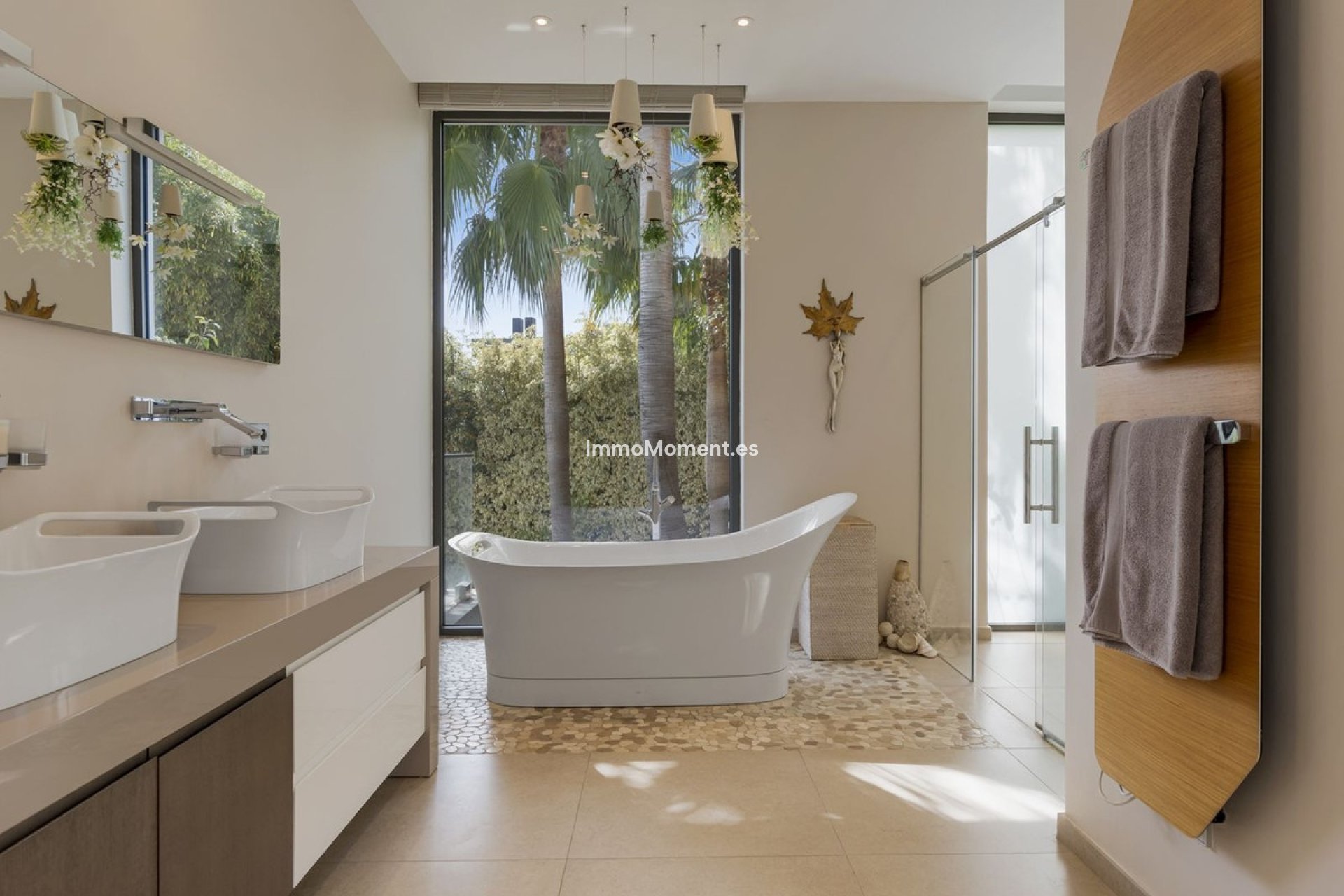 Resale - Villa - Benahavís - Benahavís Centro