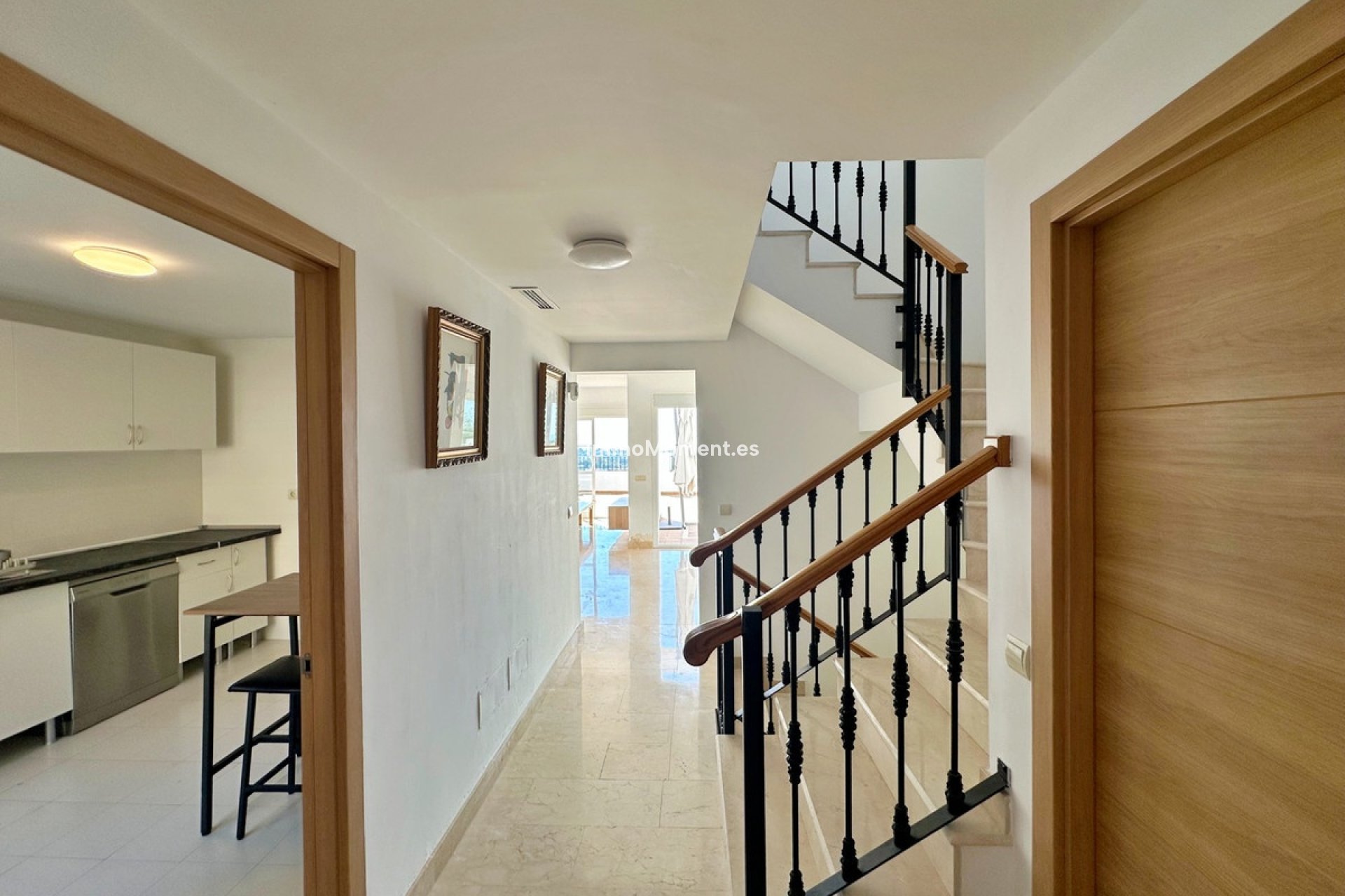 Resale - Villa - Benahavís - Benahavís Centro