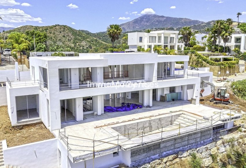 Resale - Villa - Benahavís - Benahavís Centro