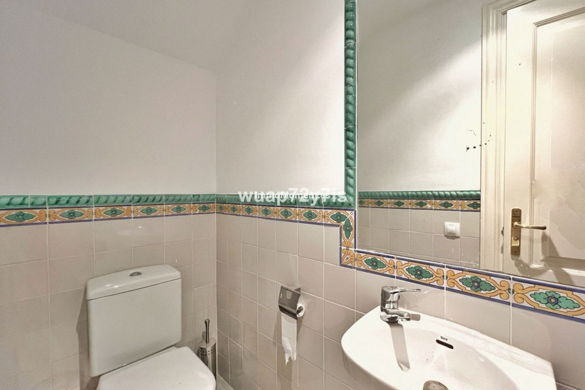 Resale - Villa - Benahavís - Benahavís Centro