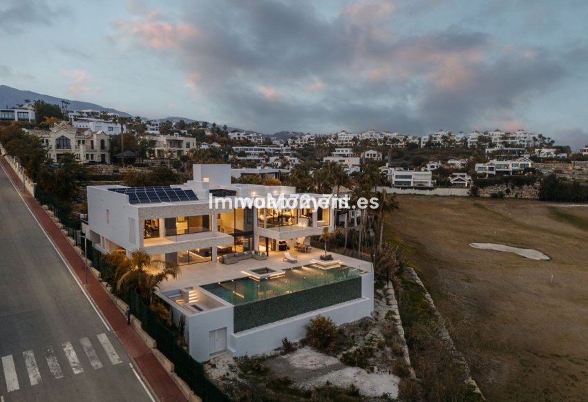 Resale - Villa - Benahavís - Benahavís Centro