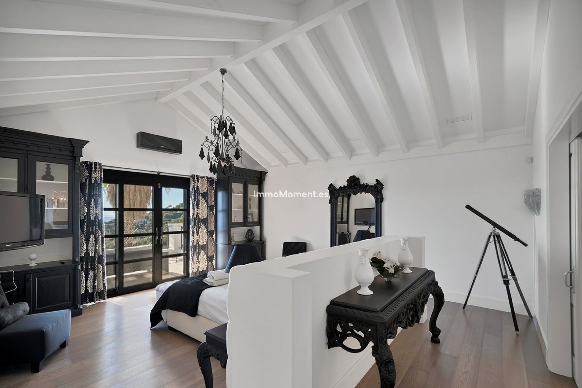 Resale - Villa - Benahavís - Benahavís Centro