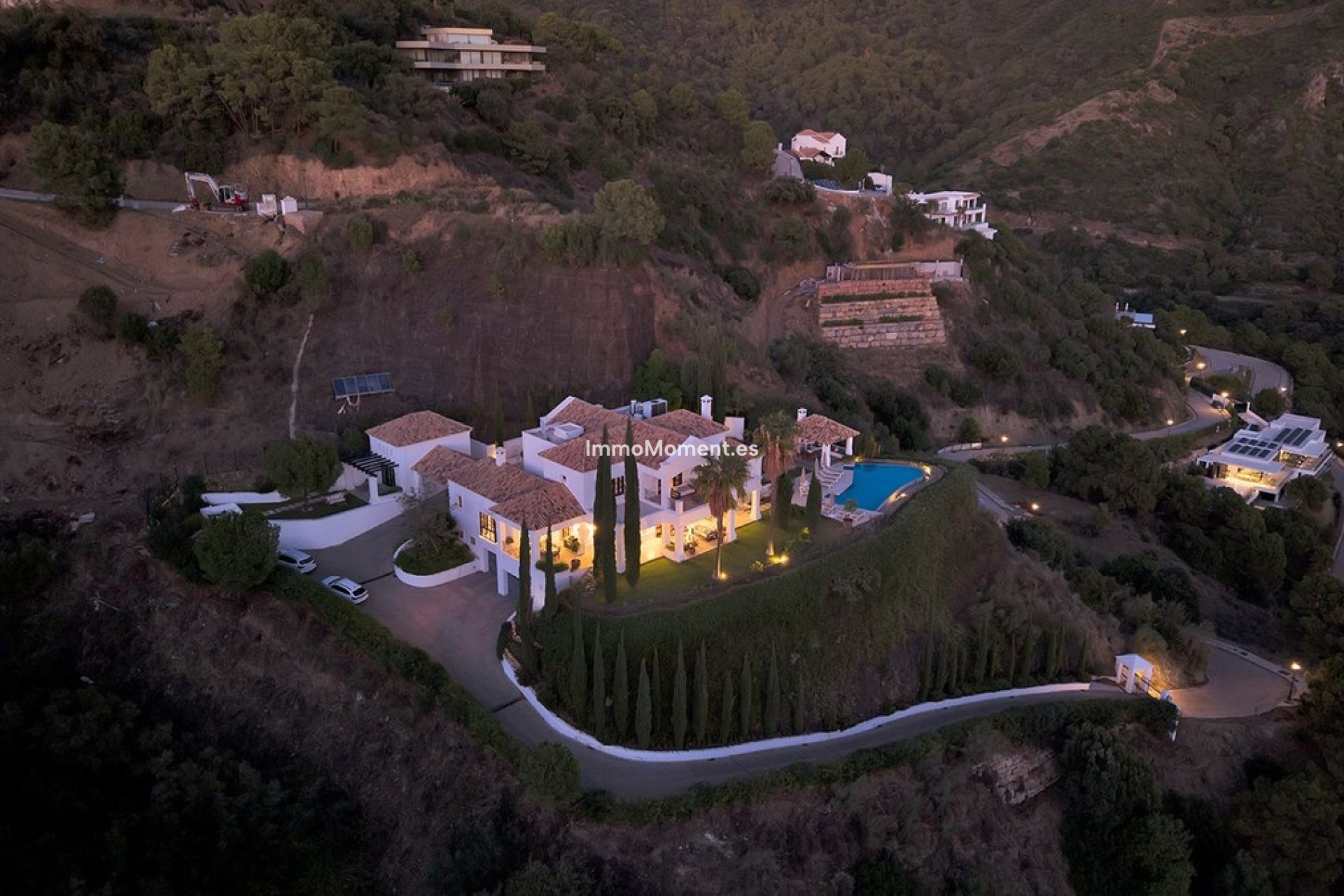 Resale - Villa - Benahavís - Benahavís Centro