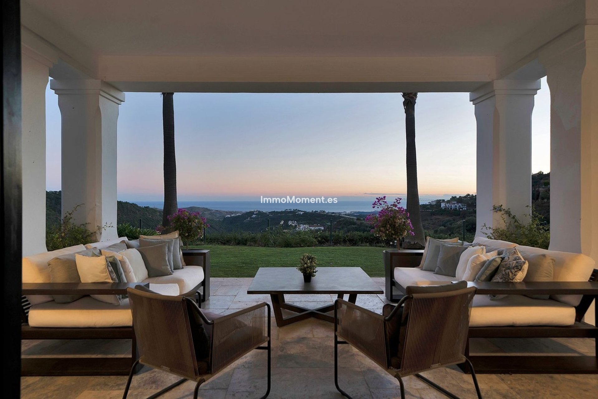 Resale - Villa - Benahavís - Benahavís Centro