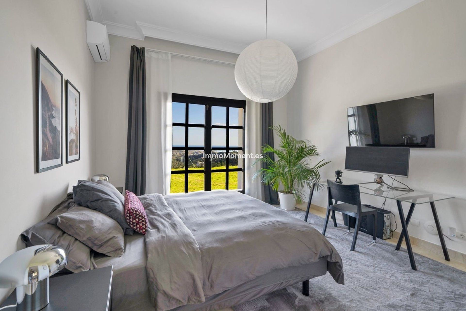 Resale - Villa - Benahavís - Benahavís Centro