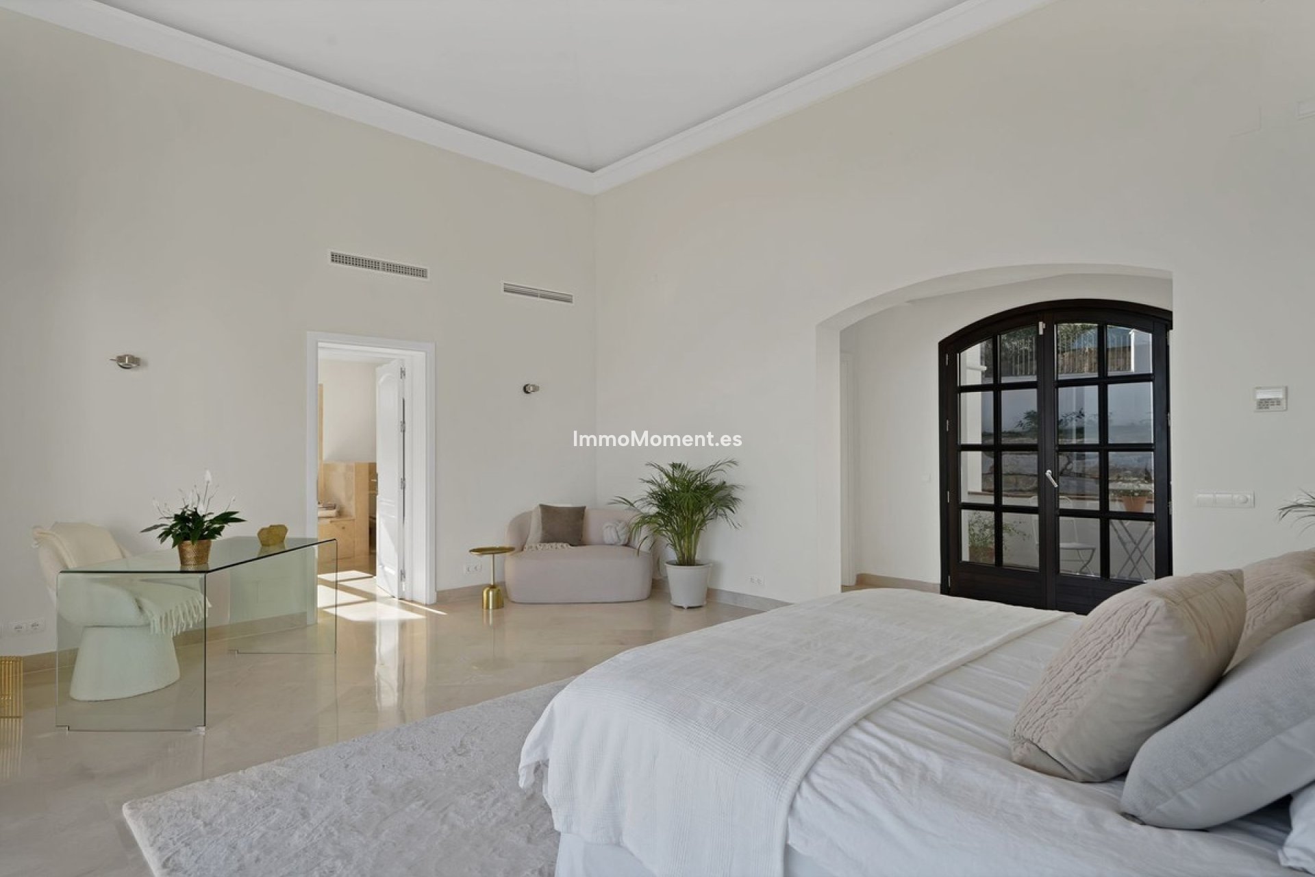 Resale - Villa - Benahavís - Benahavís Centro