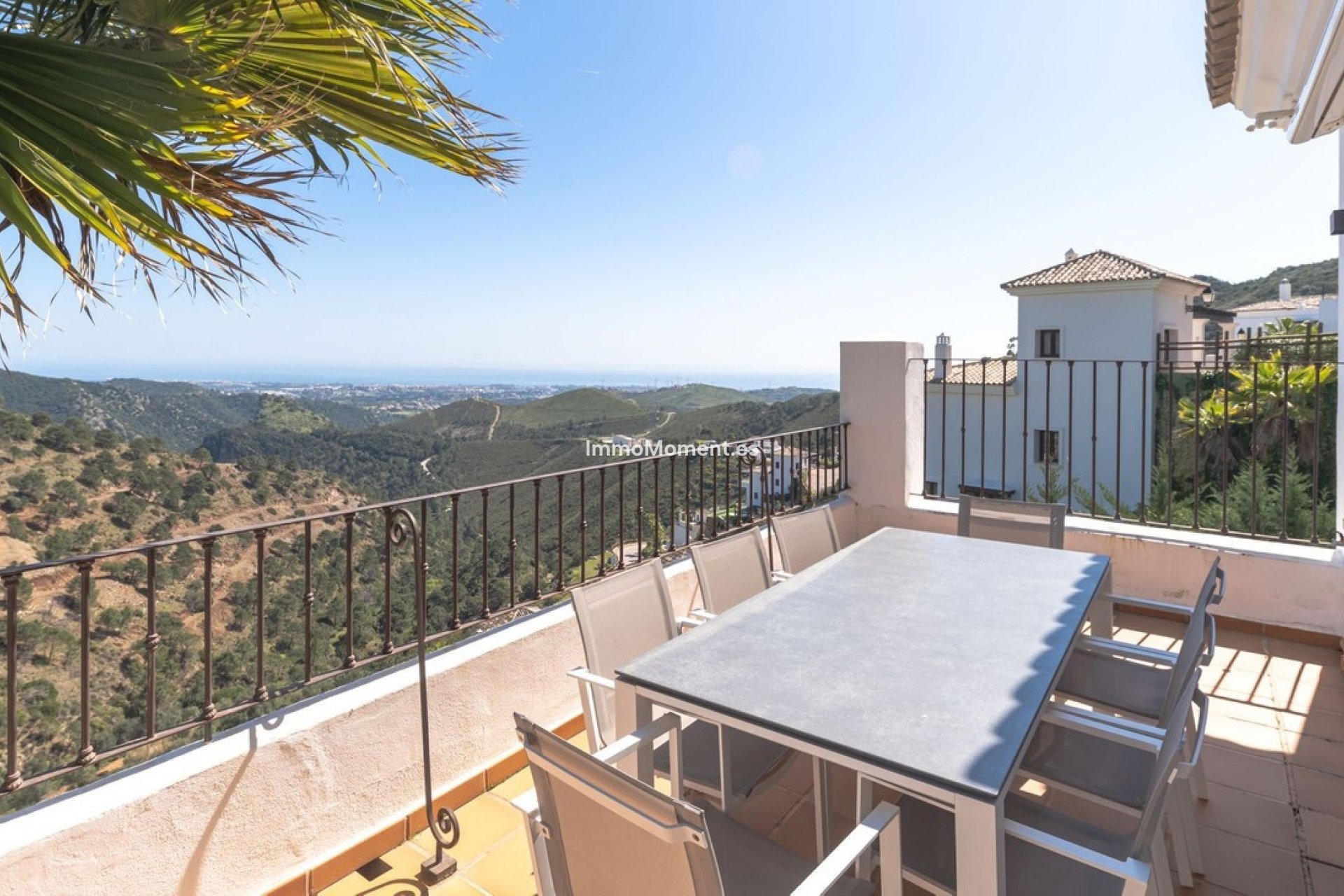 Resale - Villa - Benahavís - Benahavís Centro