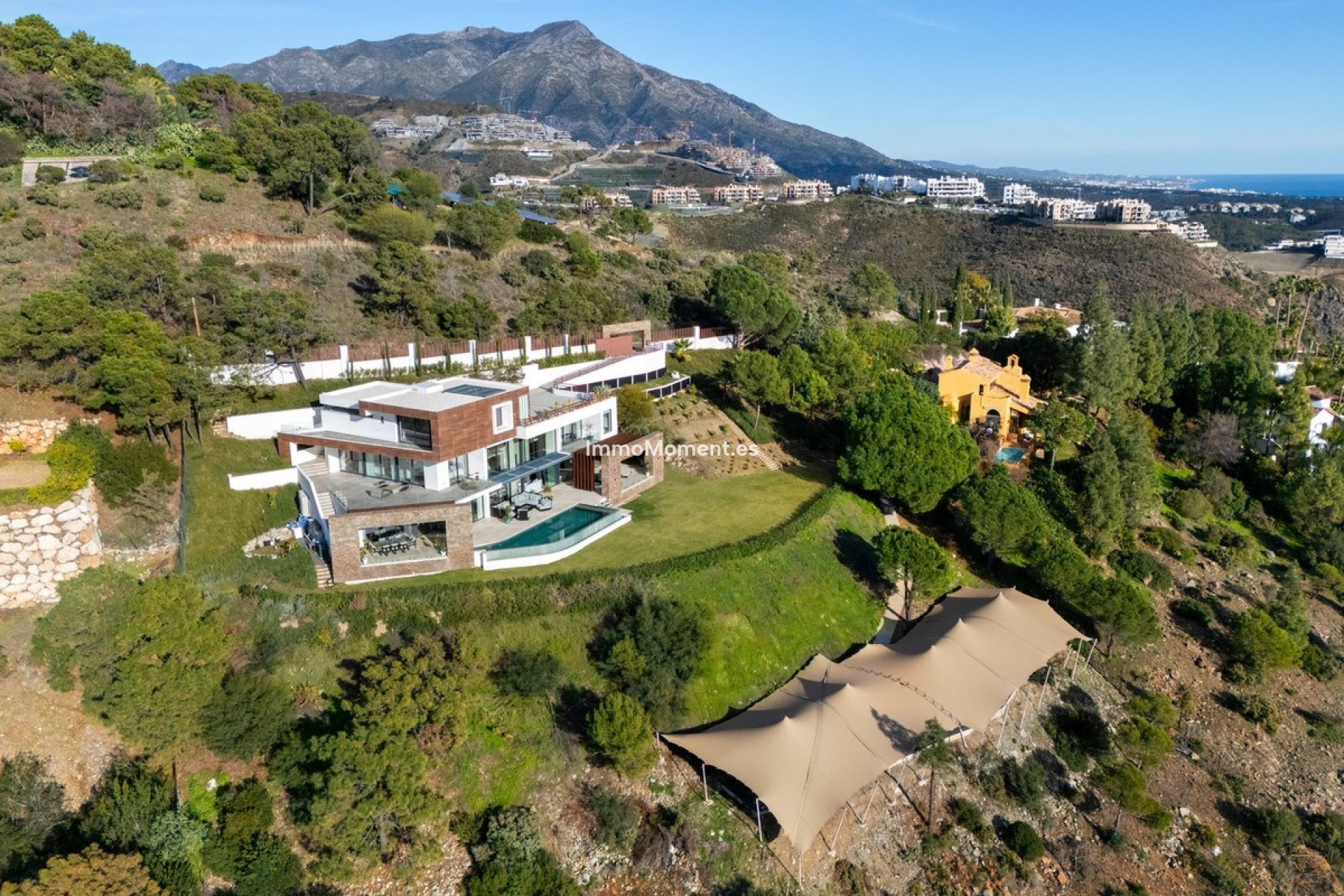 Resale - Villa - Benahavís - Benahavís Centro