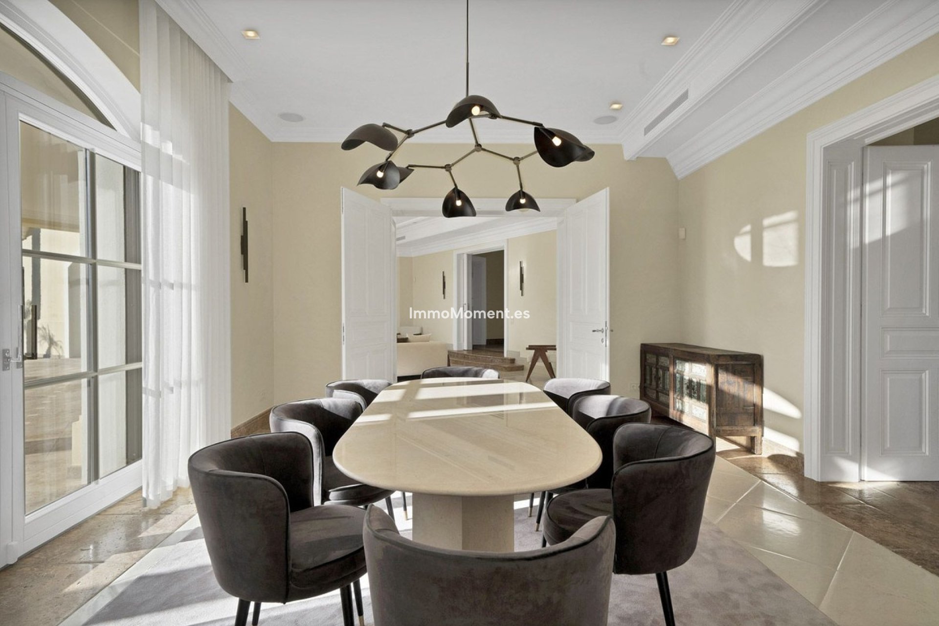 Resale - Villa - Benahavís - Benahavís Centro