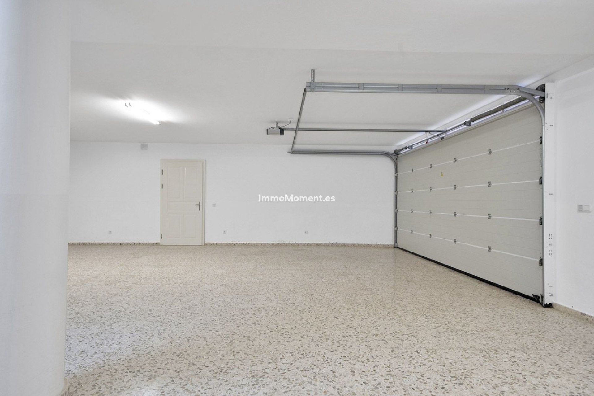 Resale - Villa - Benahavís - Benahavís Centro