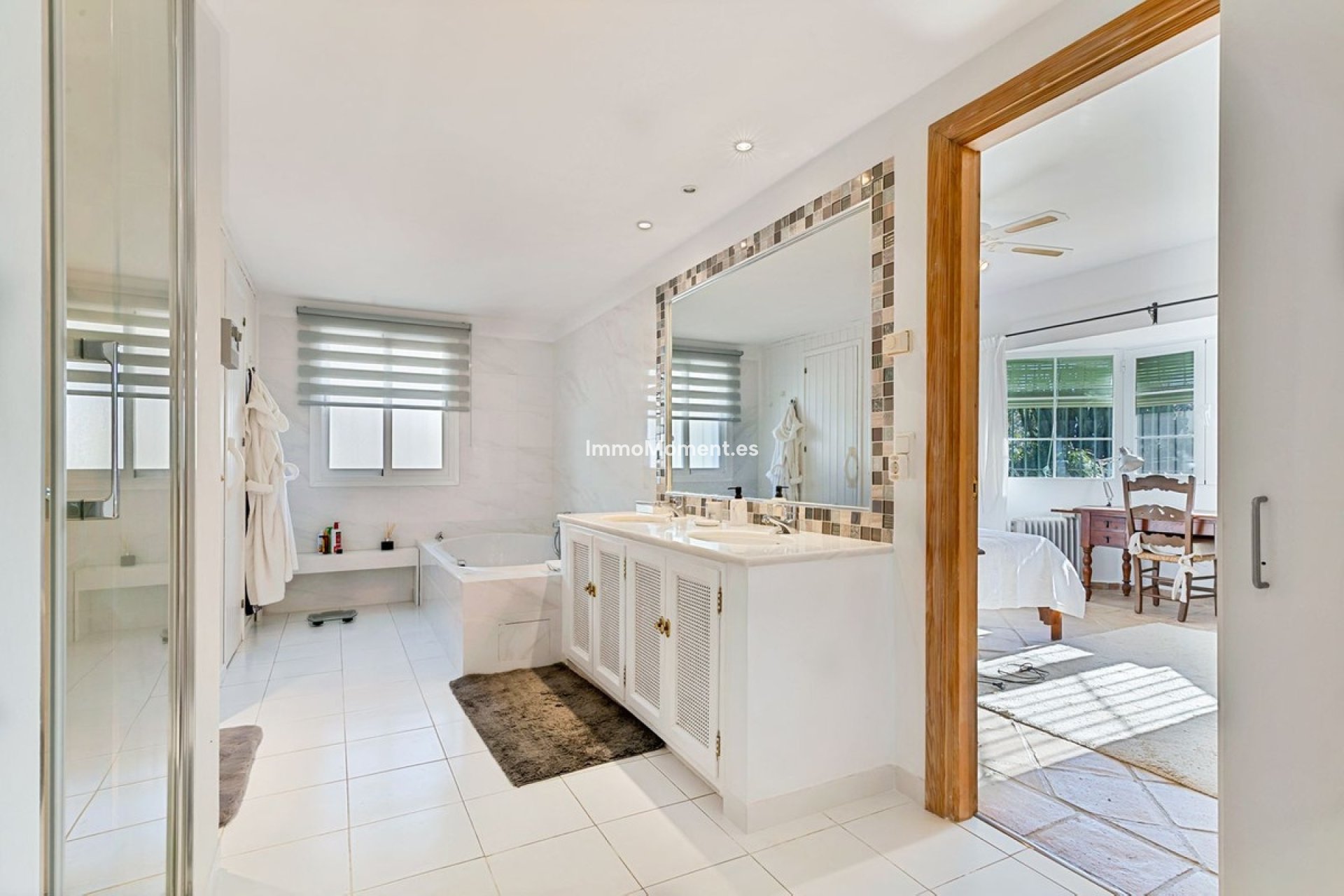 Resale - Villa - Benahavís - Benahavís Centro