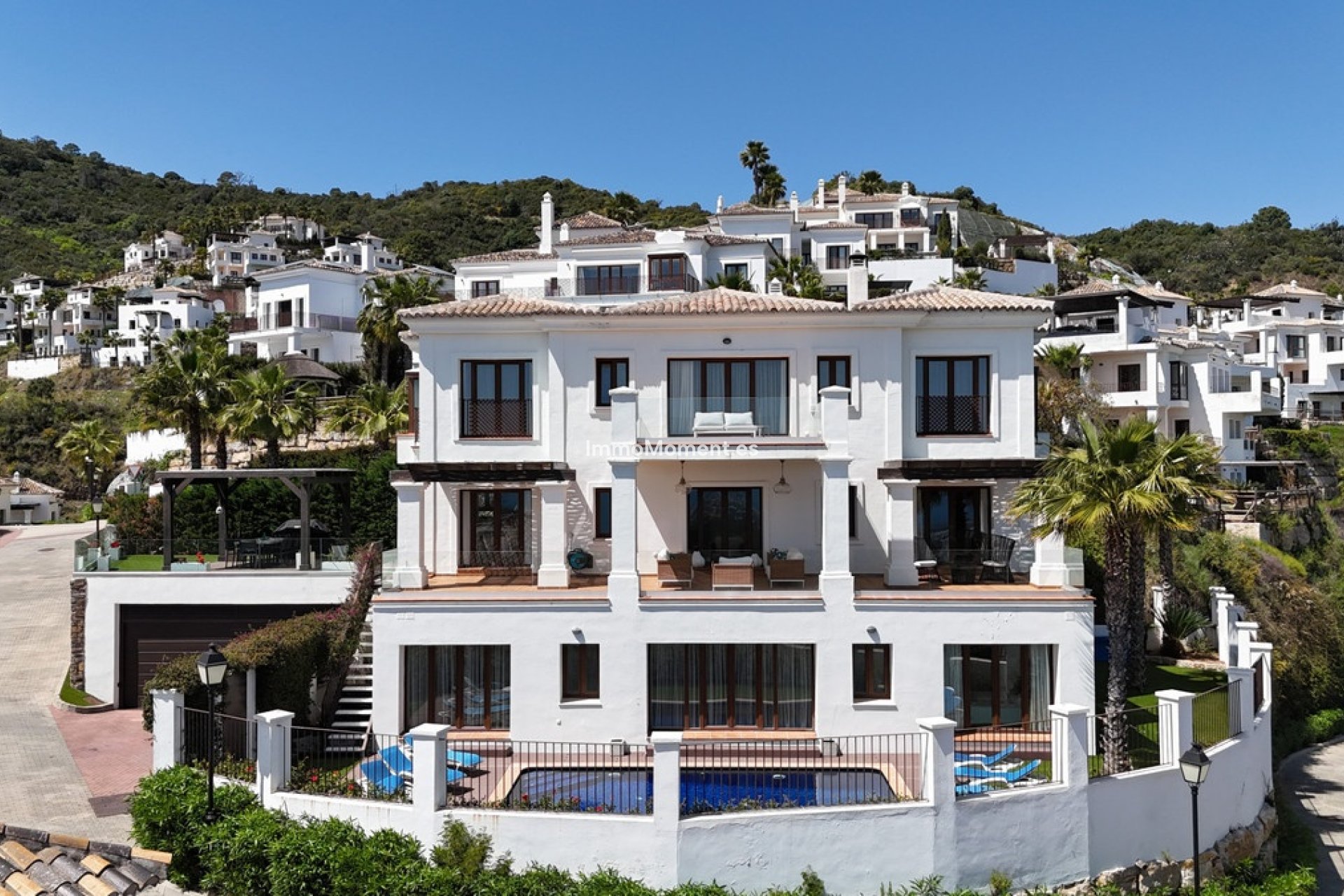 Resale - Villa - Benahavís - Benahavís Centro