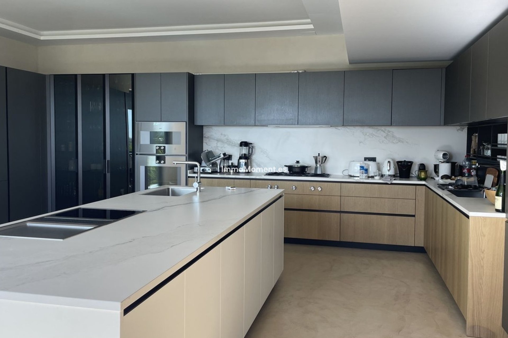 Resale - Villa - Benahavís - Benahavís Centro