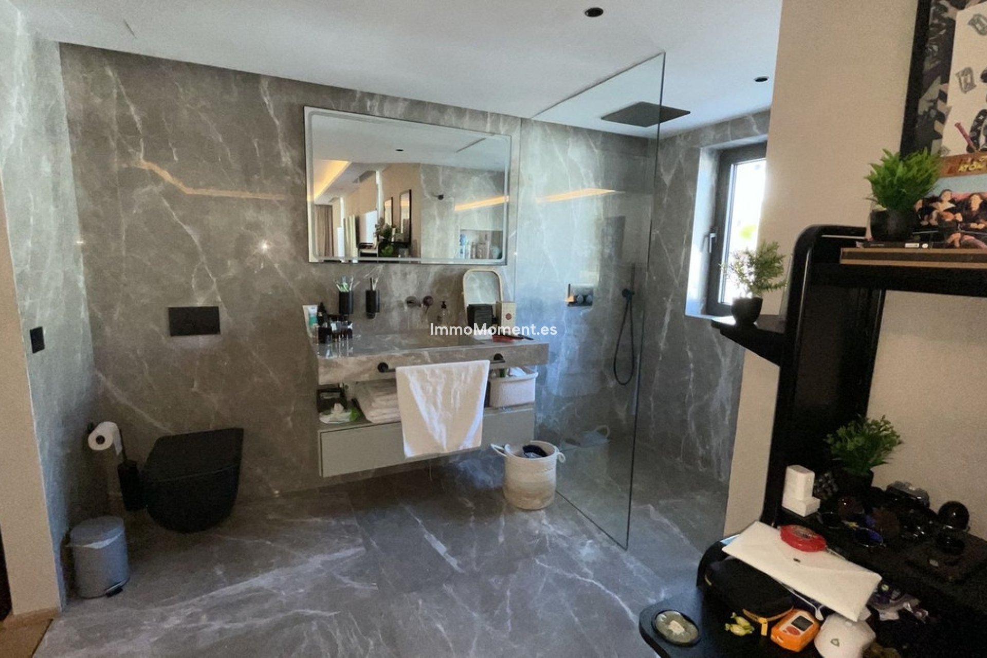 Resale - Villa - Benahavís - Benahavís Centro