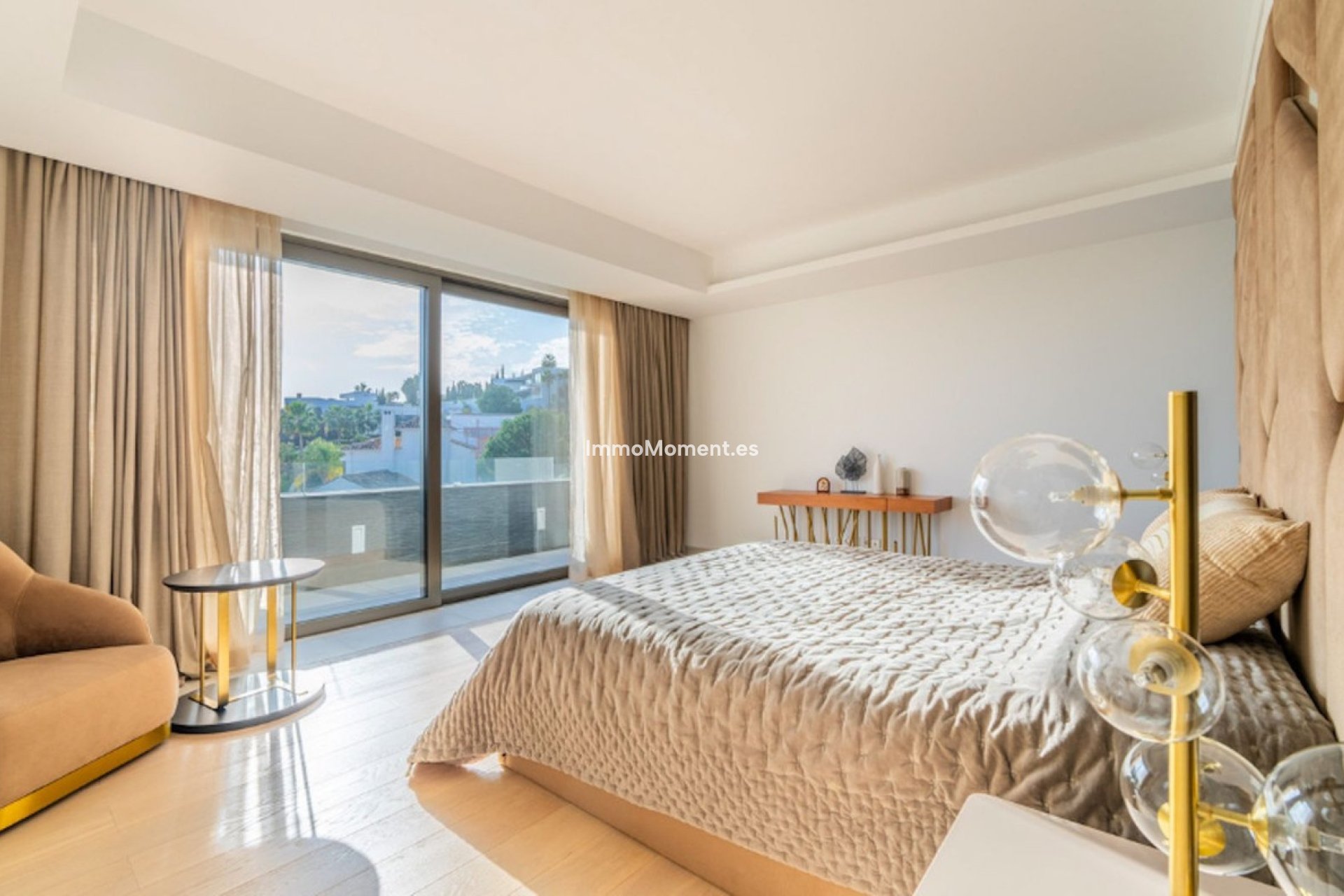 Resale - Villa - Benahavís - Benahavís Centro