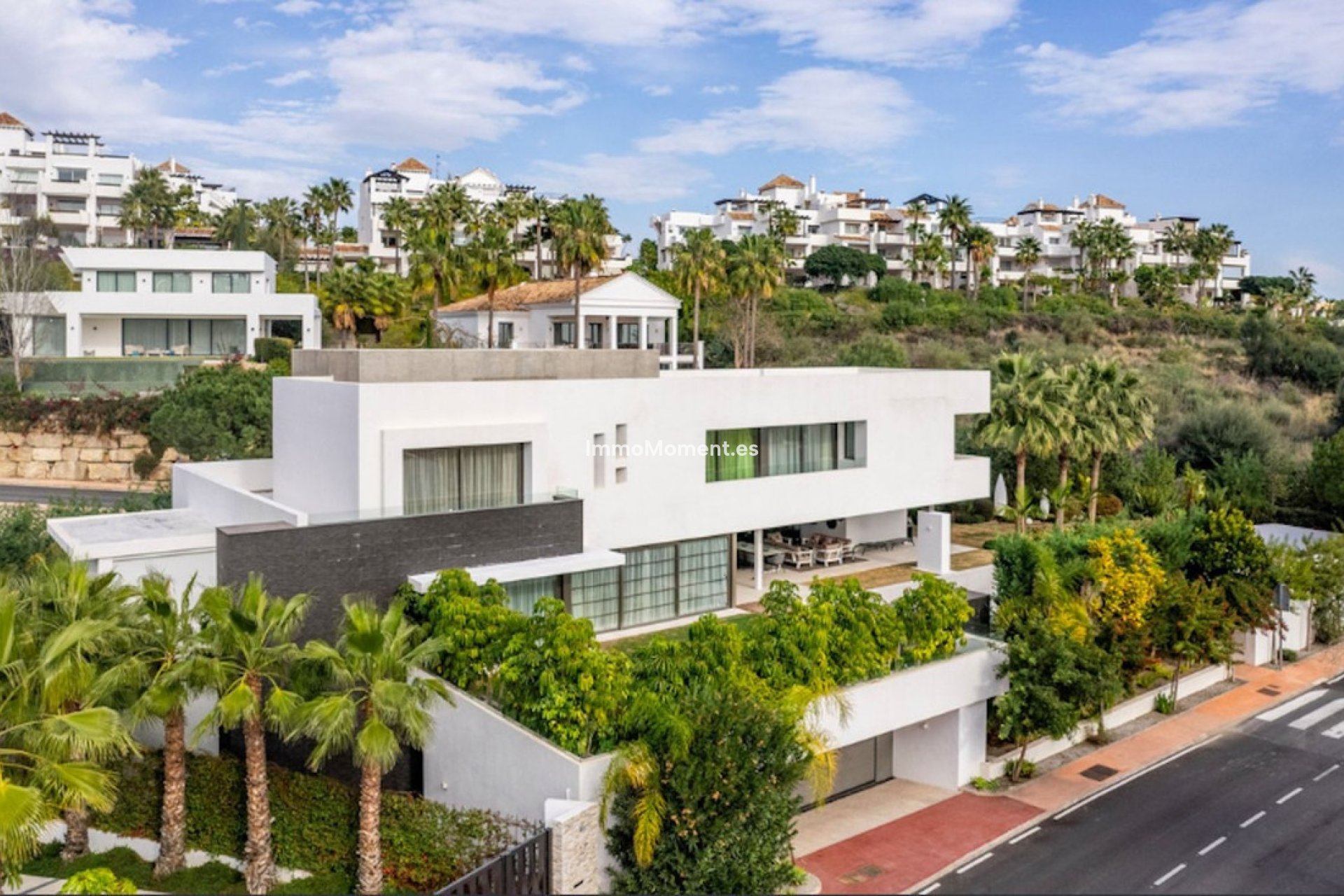 Resale - Villa - Benahavís - Benahavís Centro