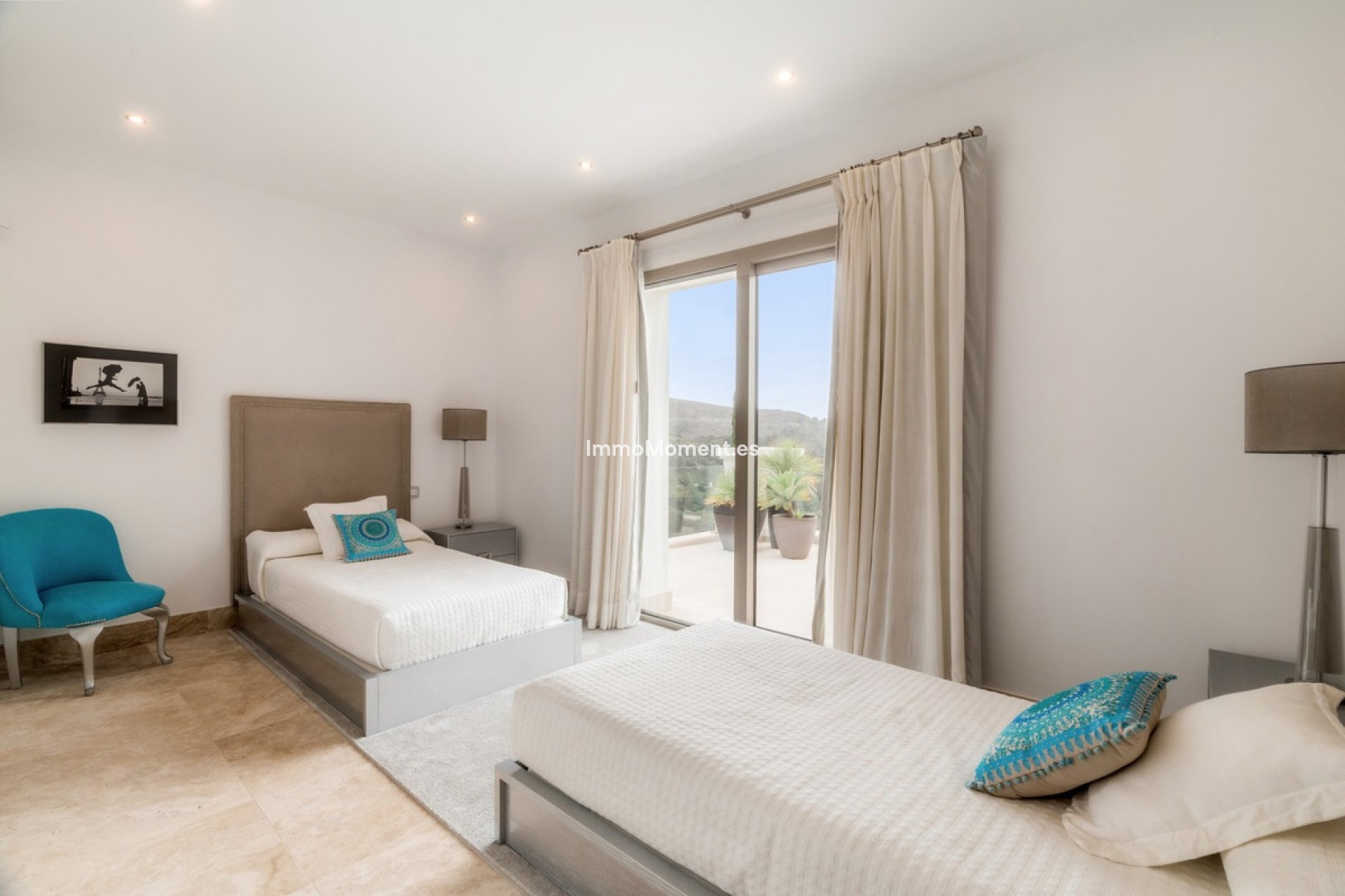 Resale - Villa - Benahavís - Benahavís Centro