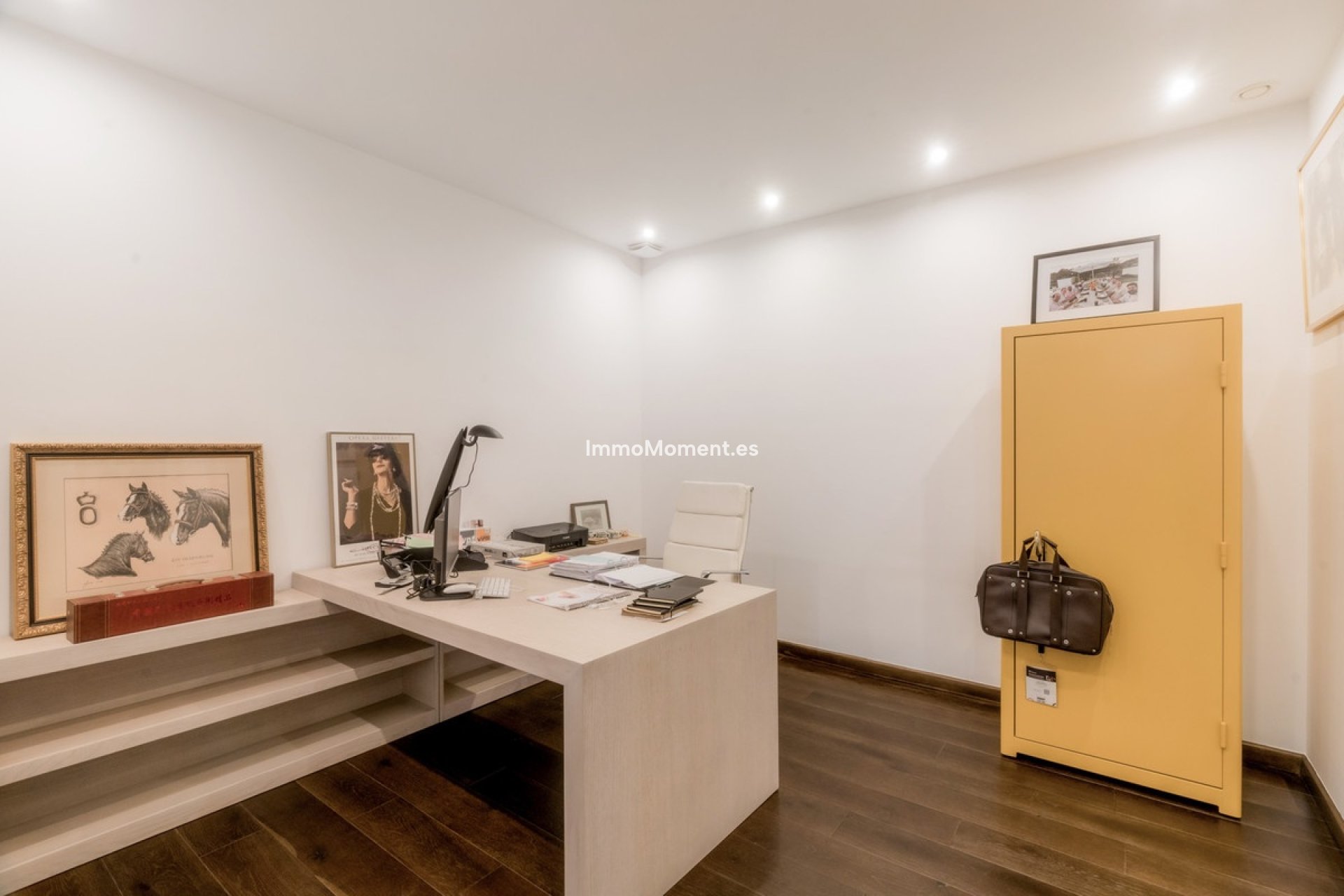 Resale - Villa - Benahavís - Benahavís Centro