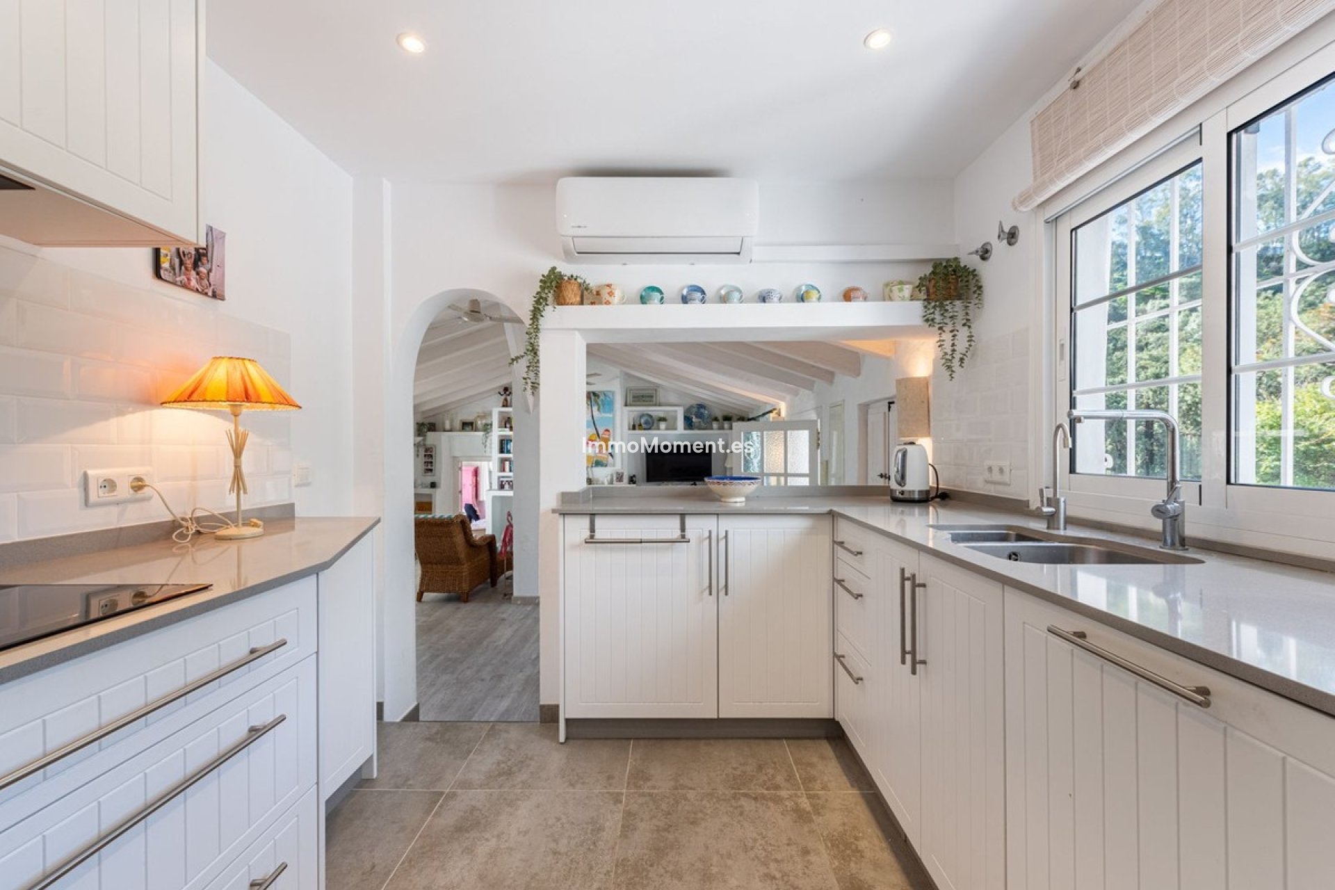 Resale - Villa - Benahavís - Benahavís Centro