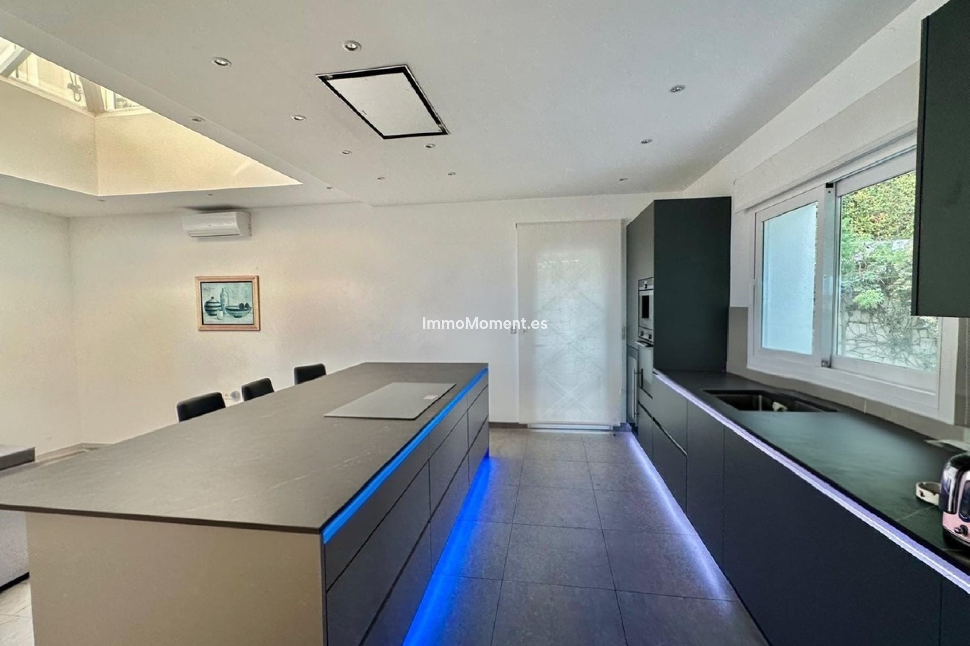 Resale - Villa - Benahavís - Benahavís Centro