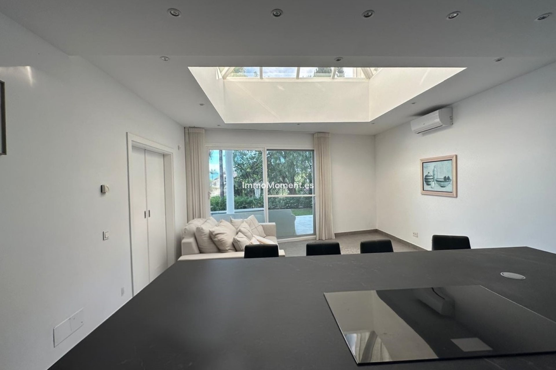 Resale - Villa - Benahavís - Benahavís Centro