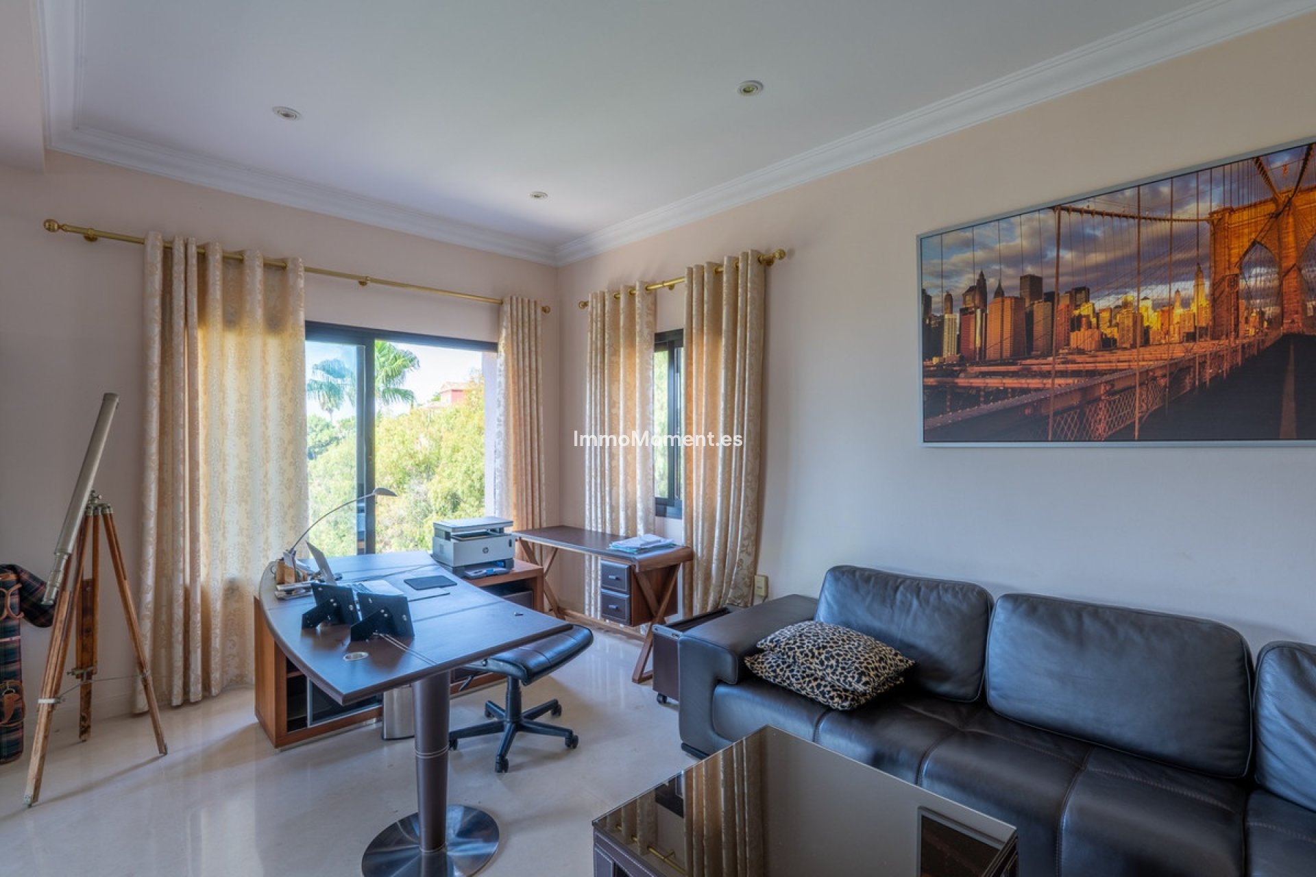 Resale - Villa - Benahavís - Benahavís Centro