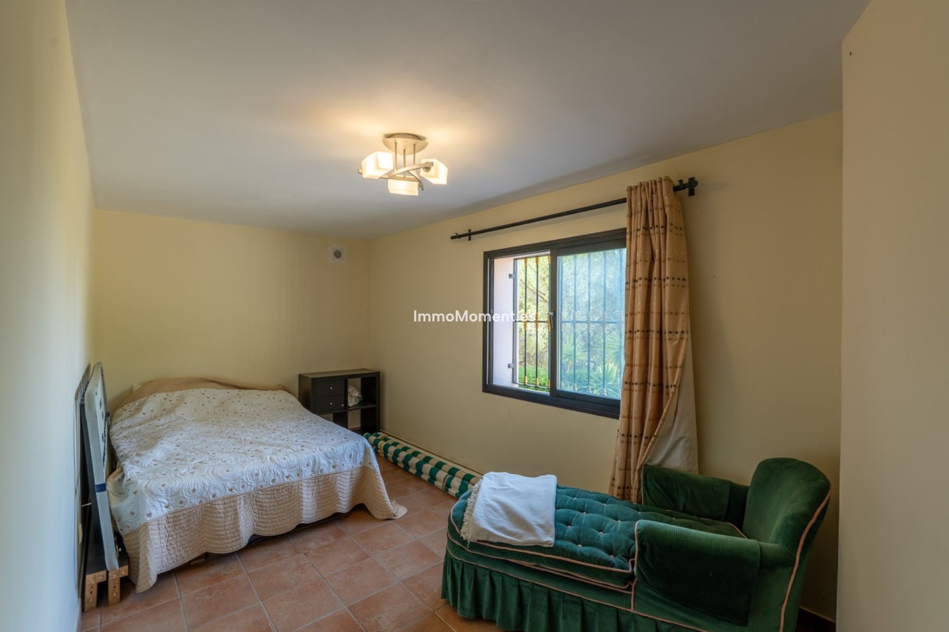 Resale - Villa - Benahavís - Benahavís Centro