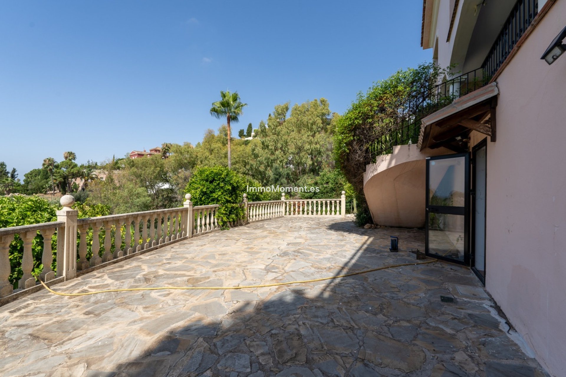 Resale - Villa - Benahavís - Benahavís Centro