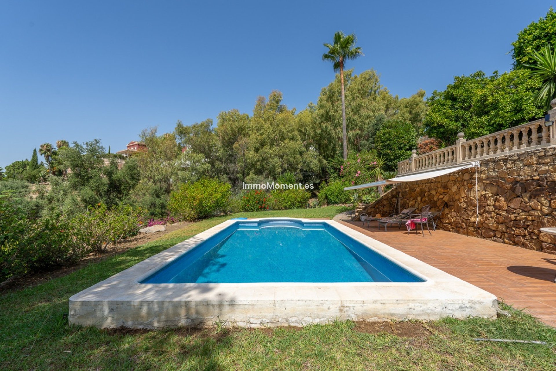 Resale - Villa - Benahavís - Benahavís Centro