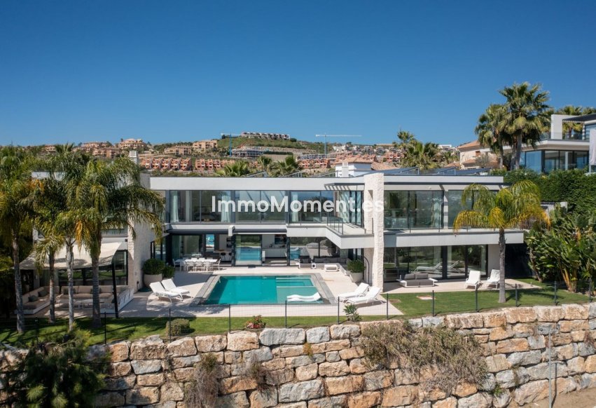 Resale - Villa - Benahavís - Benahavís Centro