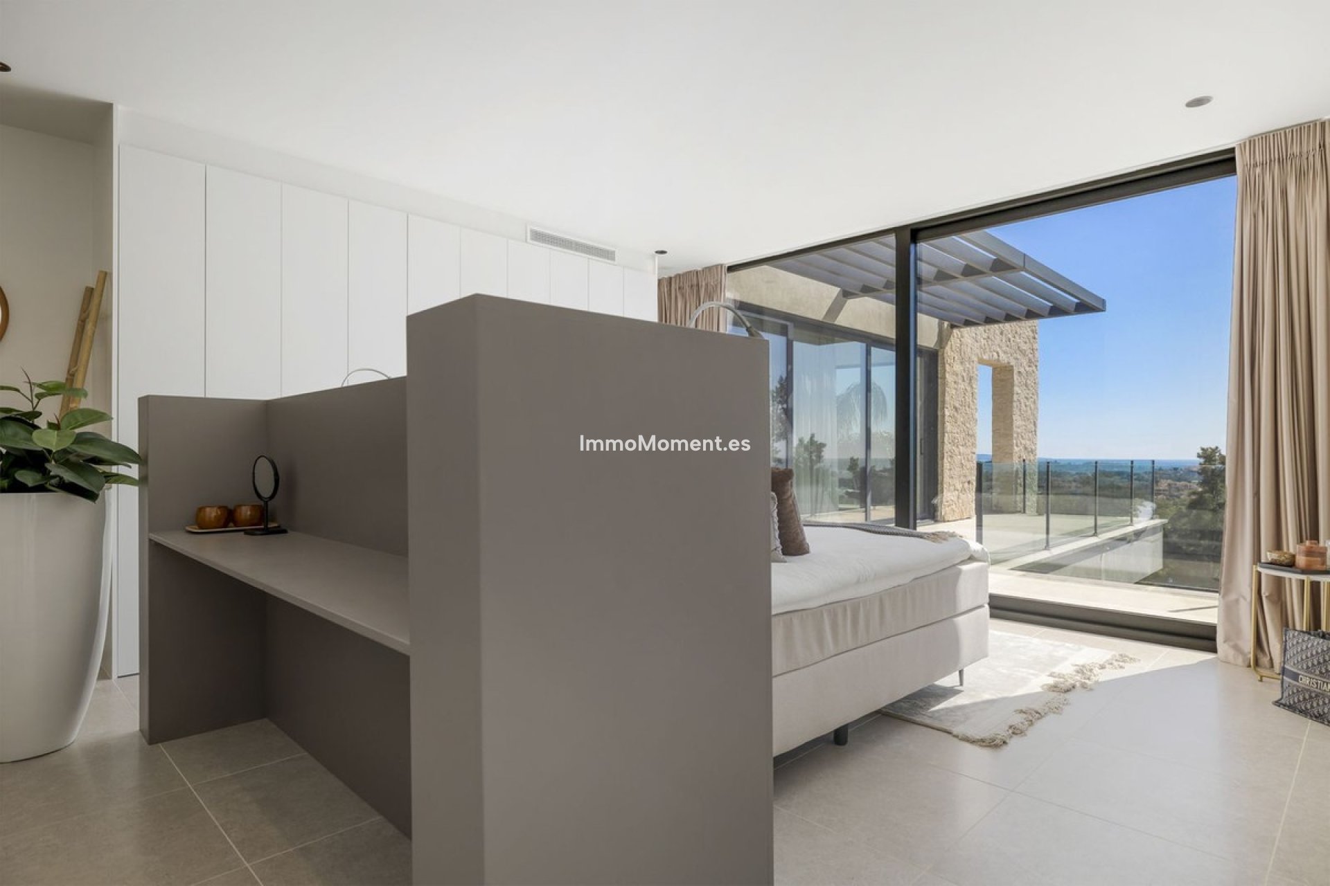 Resale - Villa - Benahavís - Benahavís Centro