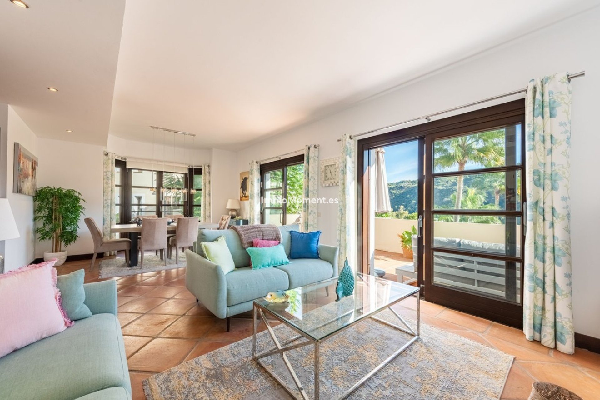 Resale - Villa - Benahavís - Benahavís Centro