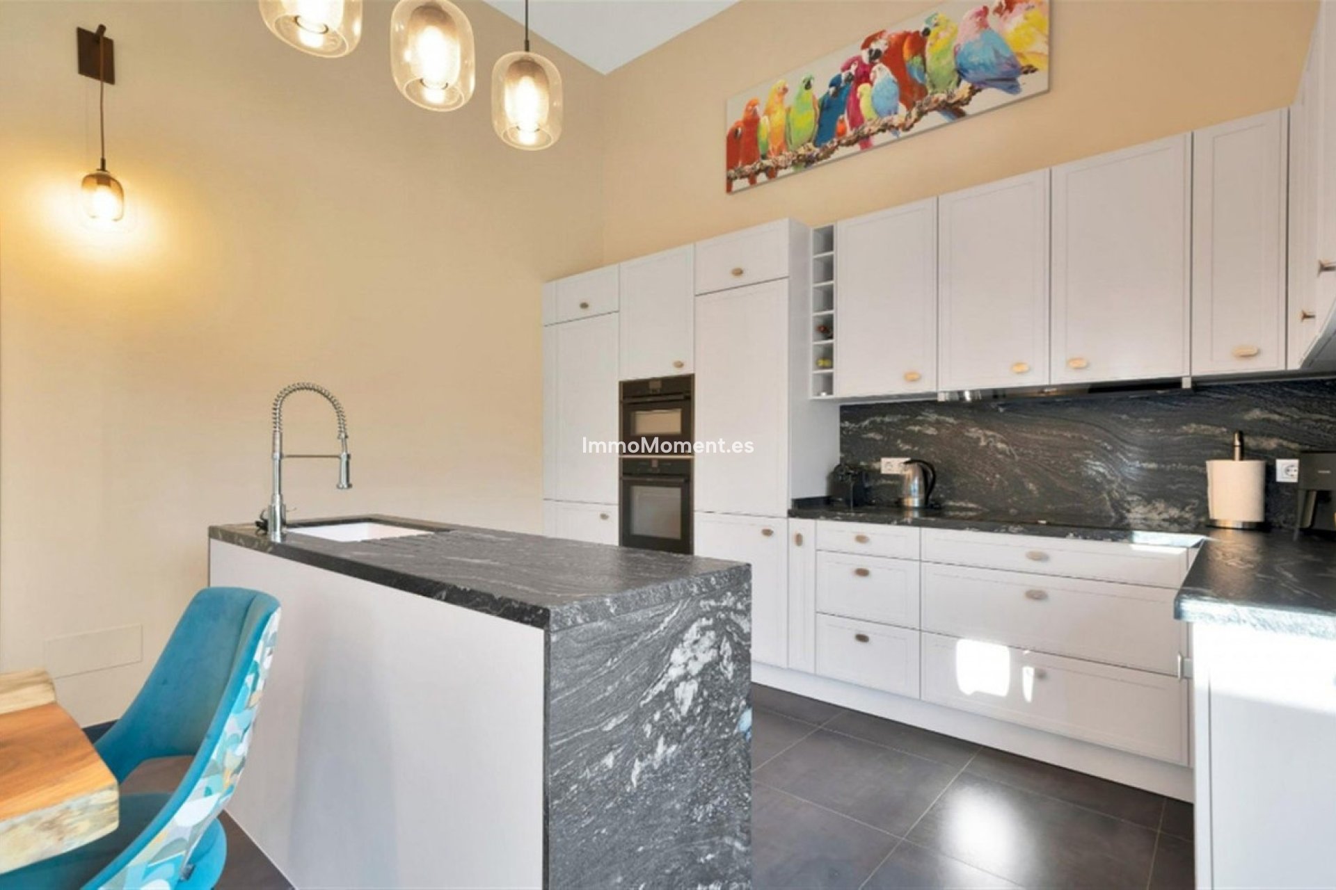 Resale - Villa - Benahavís - Benahavís Centro