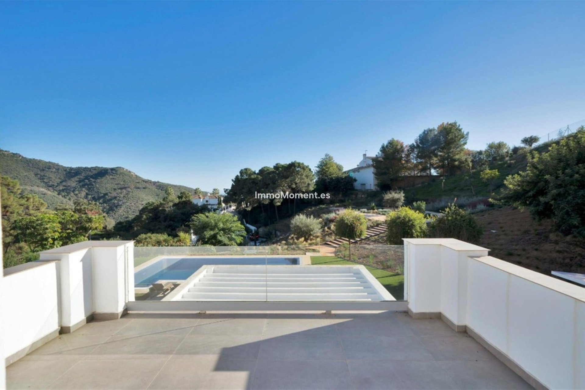 Resale - Villa - Benahavís - Benahavís Centro