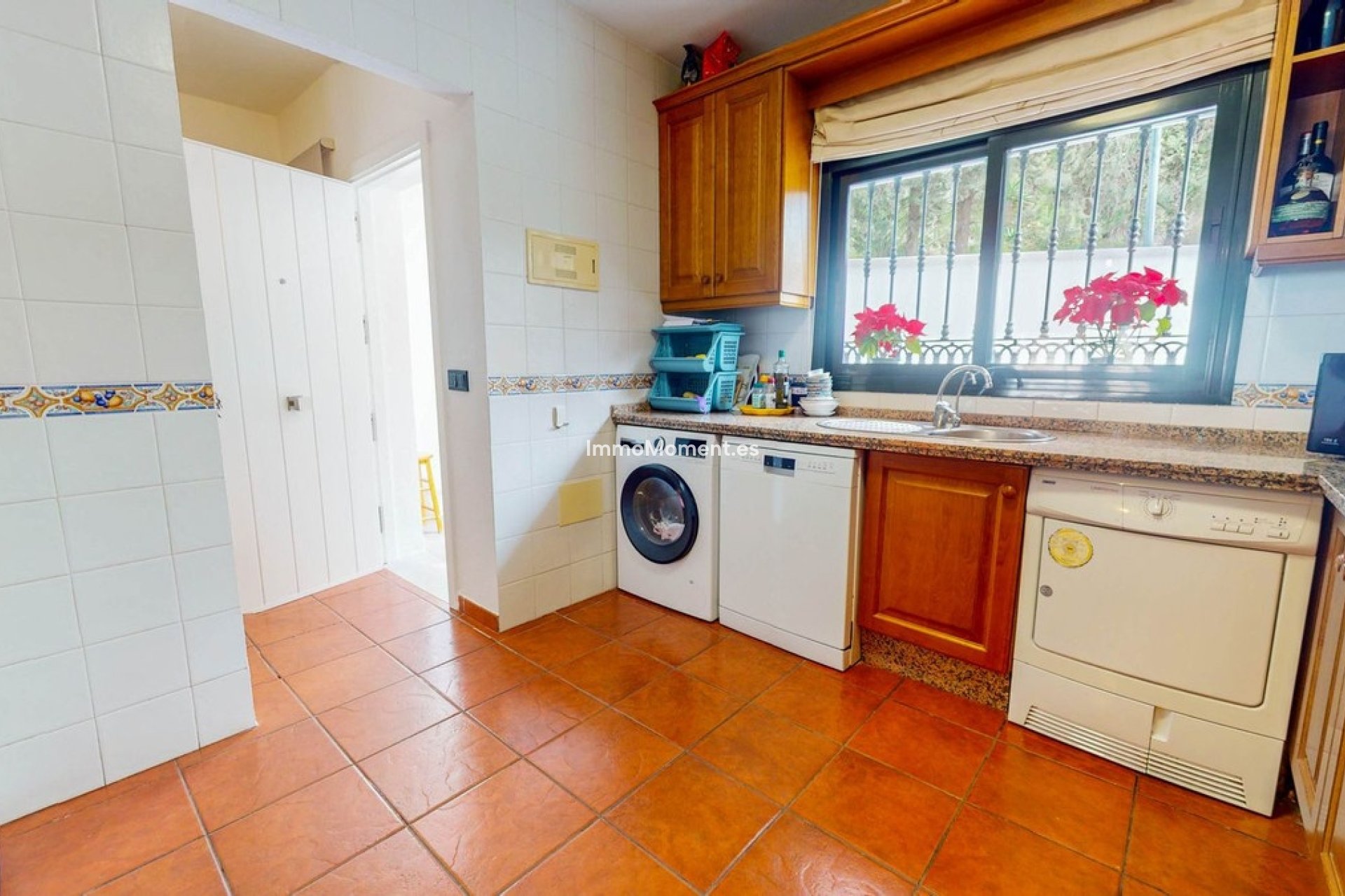 Resale - Villa - Benahavís - Benahavís Centro