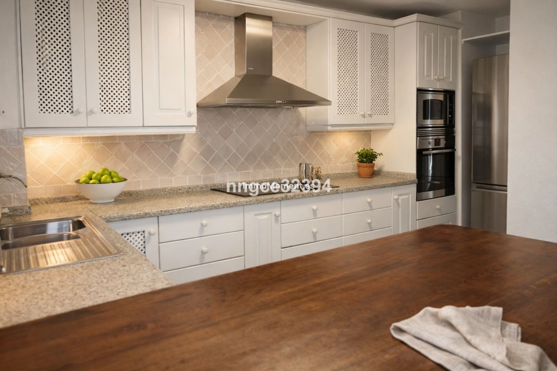 Resale - Villa - Benahavís - Benahavís Centro