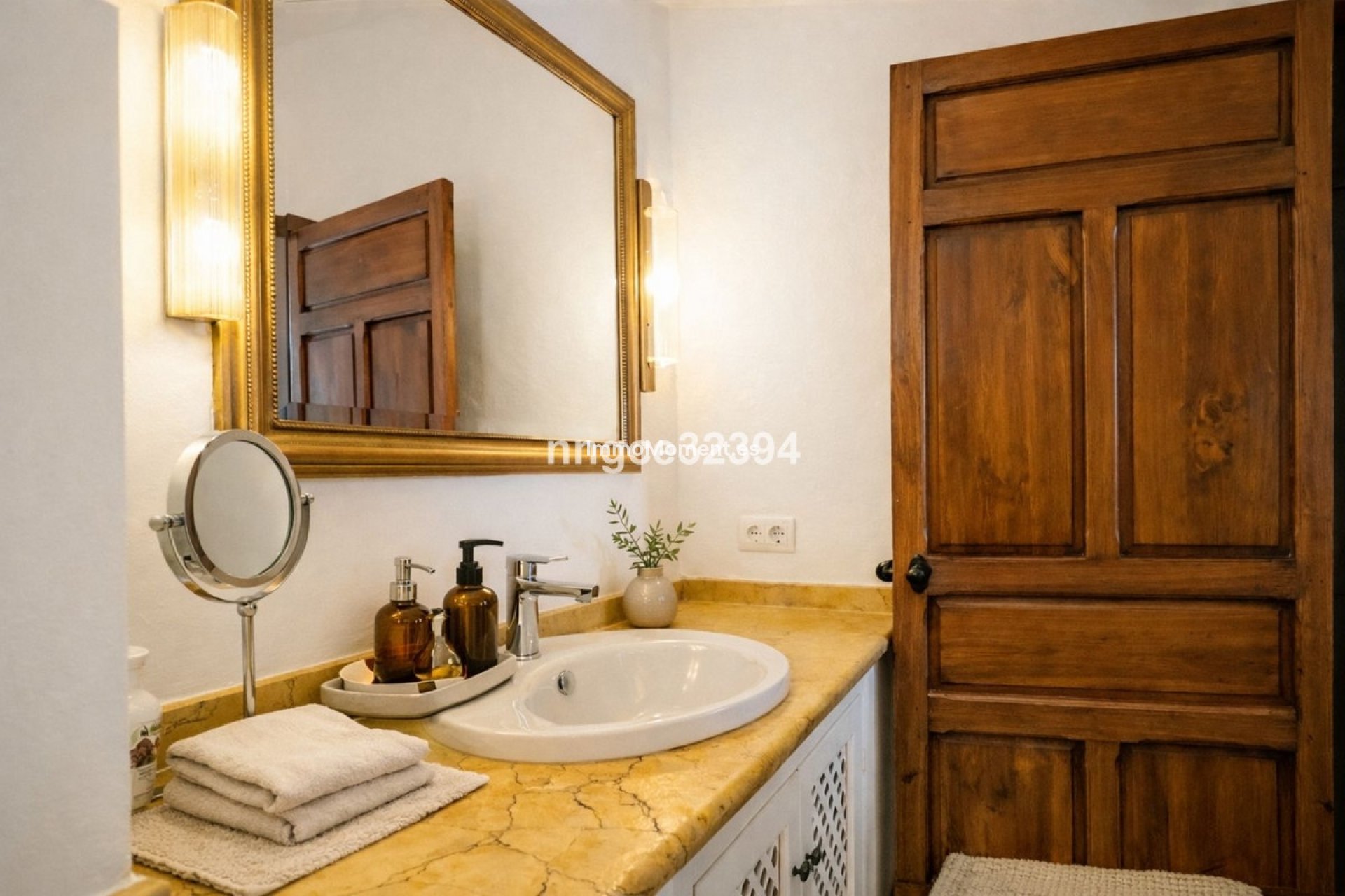 Resale - Villa - Benahavís - Benahavís Centro