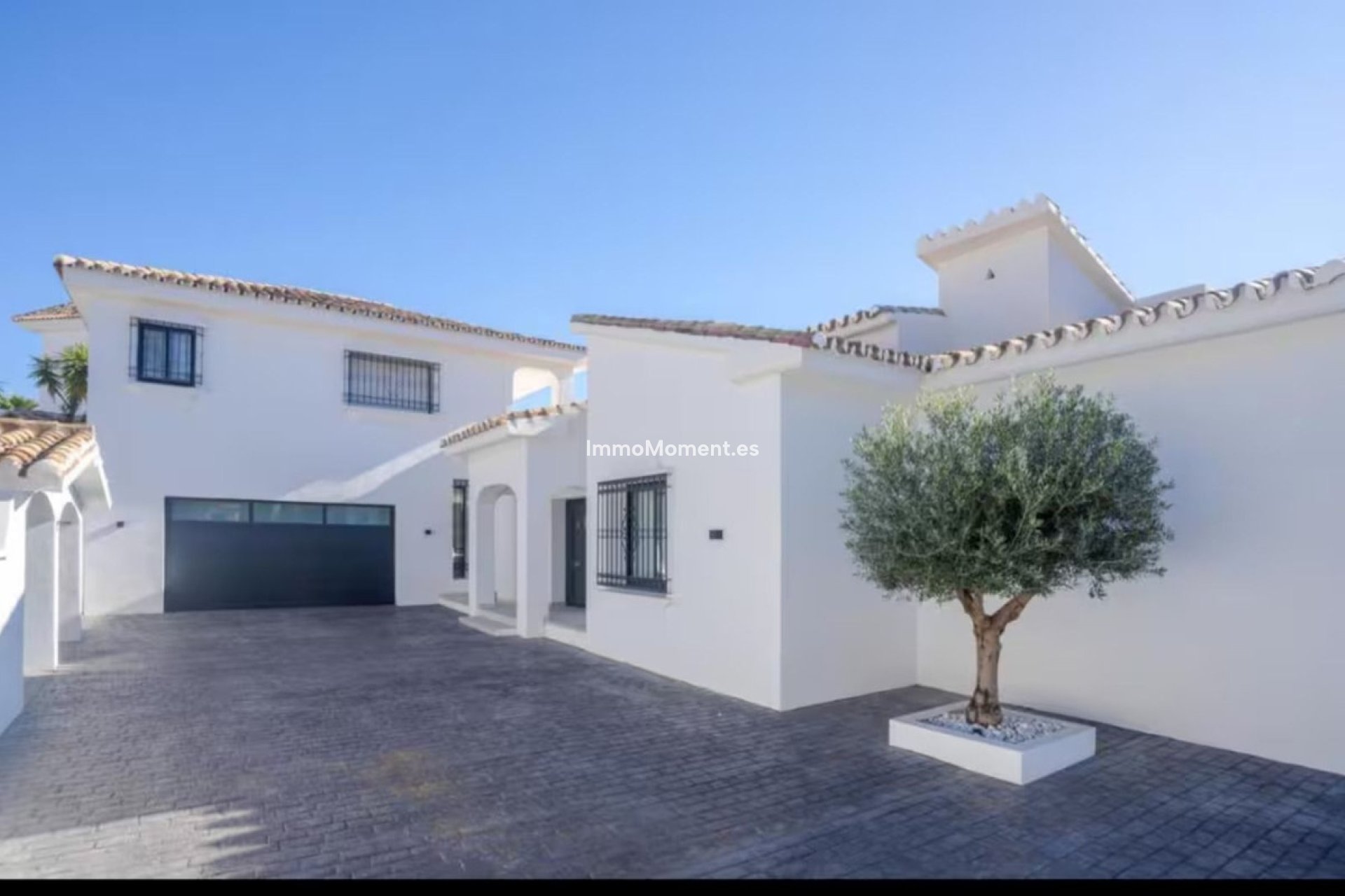 Resale - Villa - Benahavís - Benahavís Centro