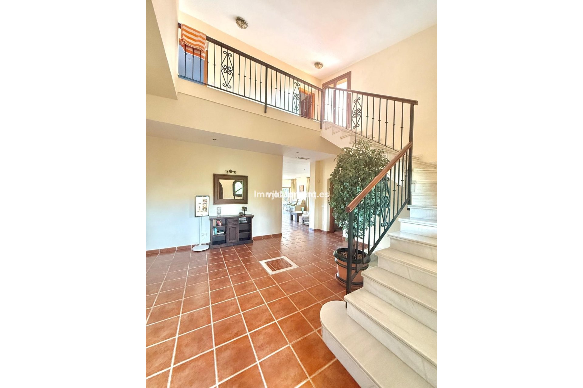 Resale - Villa - Benahavís - Benahavís Centro