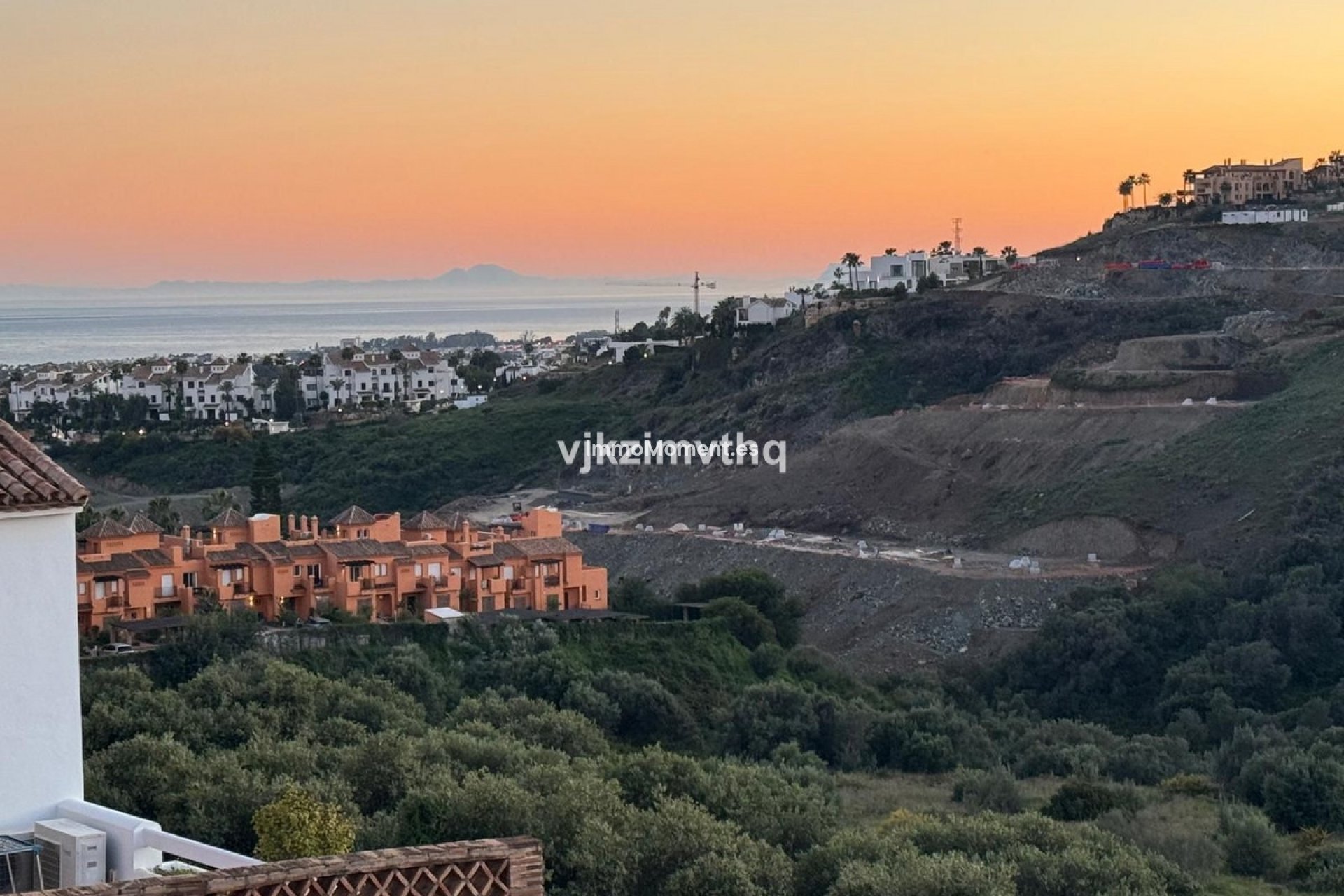 Resale - Villa - Benahavís - Benahavís Centro