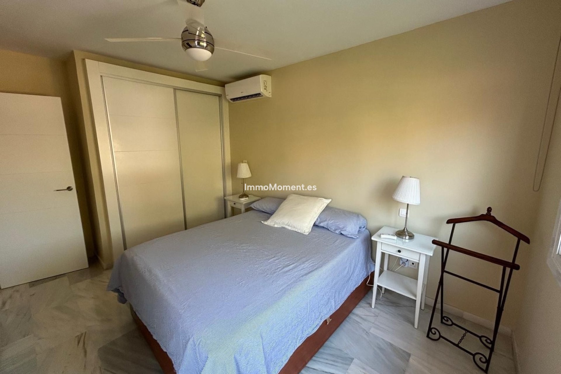 Resale - Villa - Benahavís - Benahavís Centro