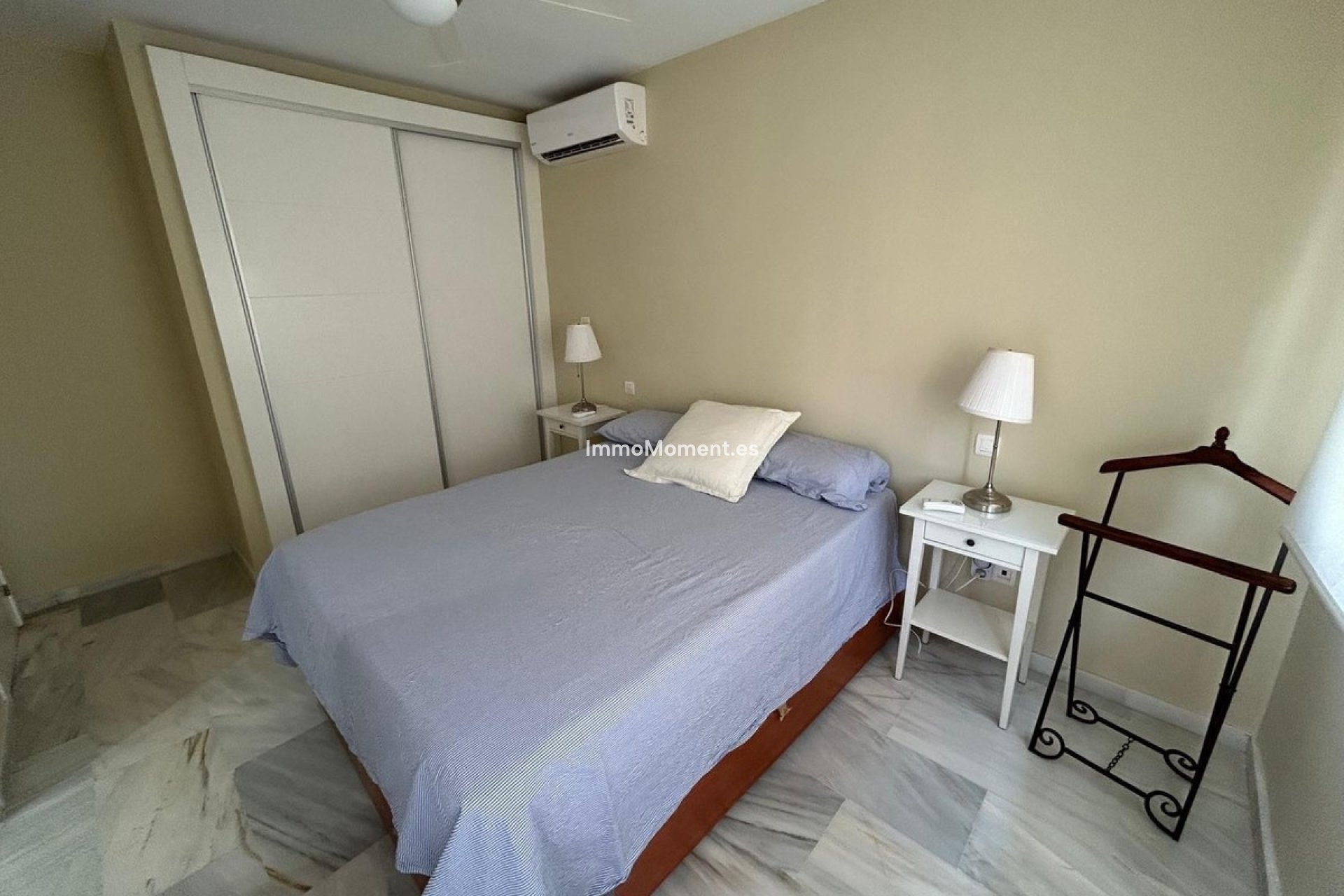 Resale - Villa - Benahavís - Benahavís Centro