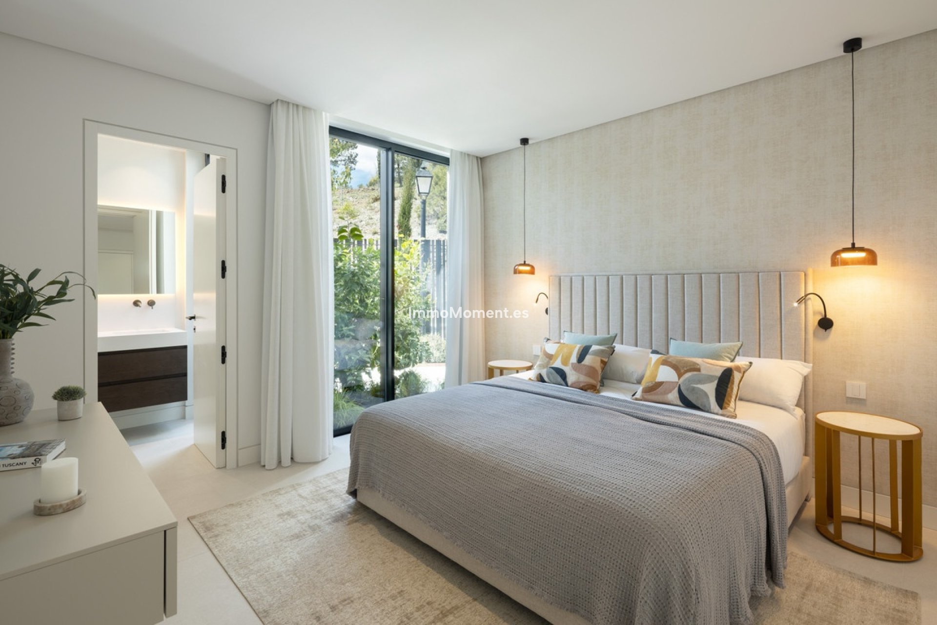 Resale - Villa - Benahavís - Benahavís Centro