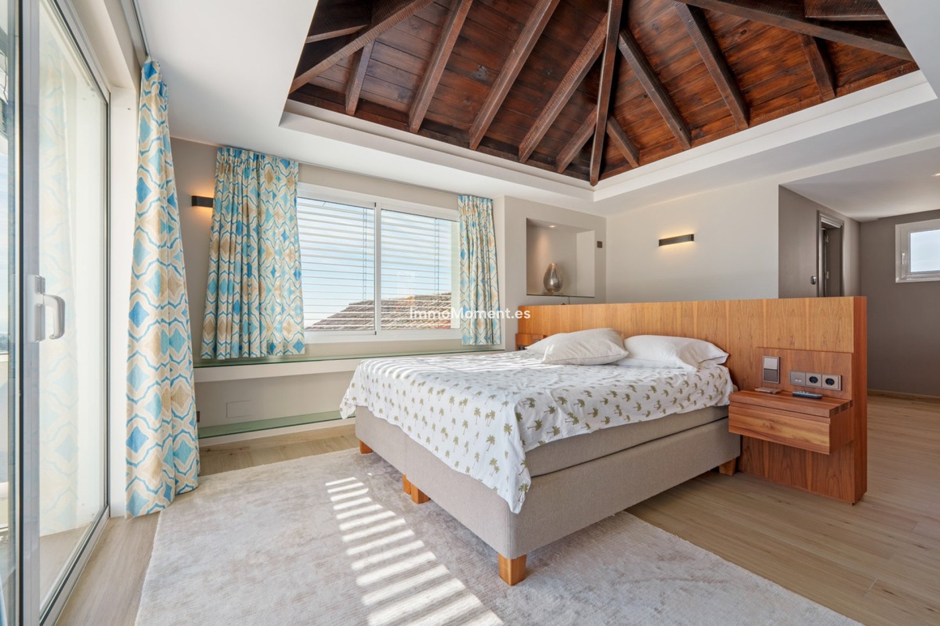 Resale - Villa - Benahavís - Benahavís Centro