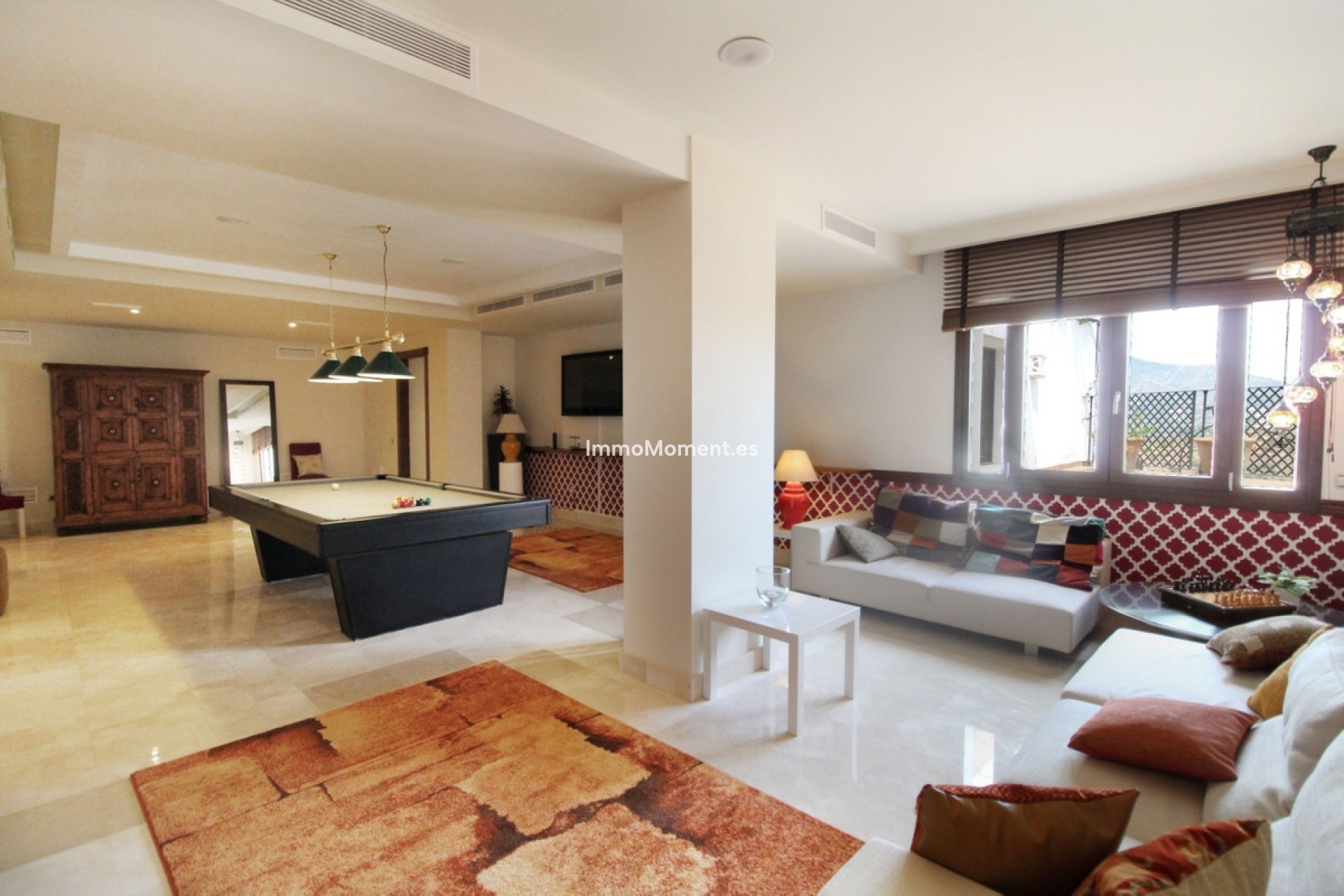 Resale - Villa - Benahavís - Benahavís Centro